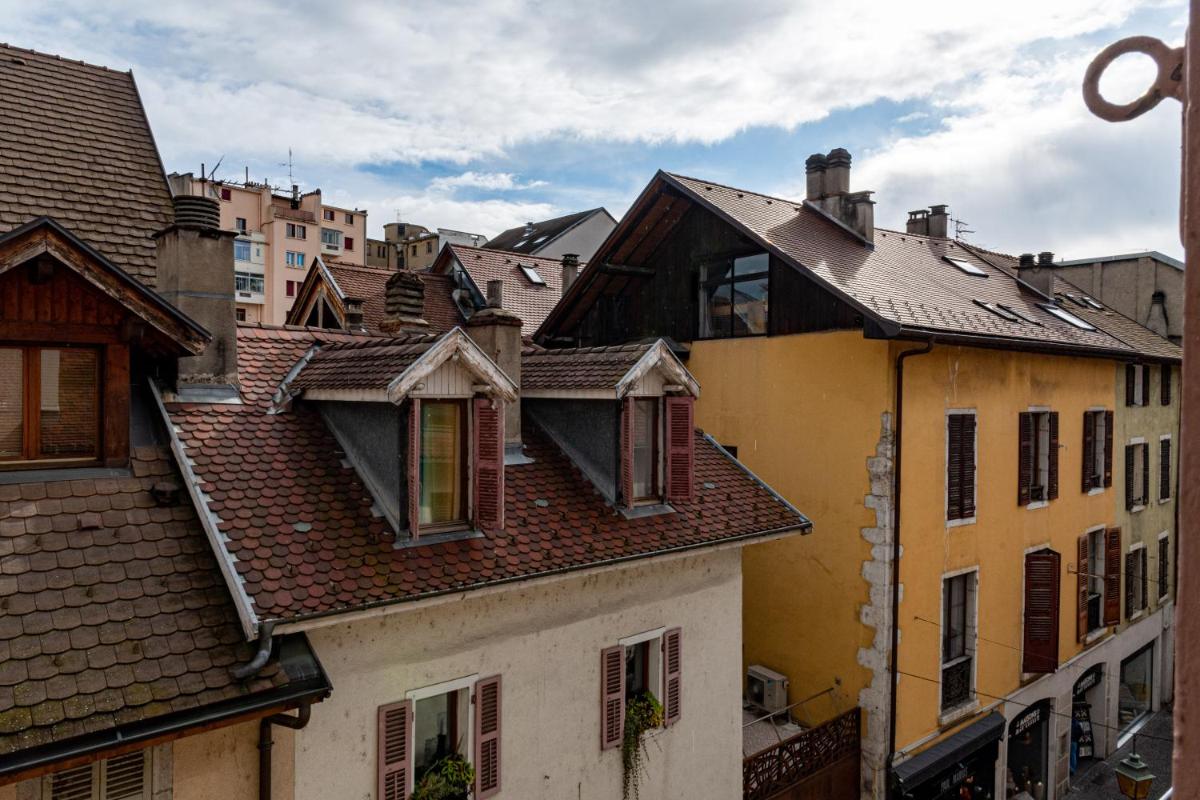 Annecy Jeremy Apartment view 4