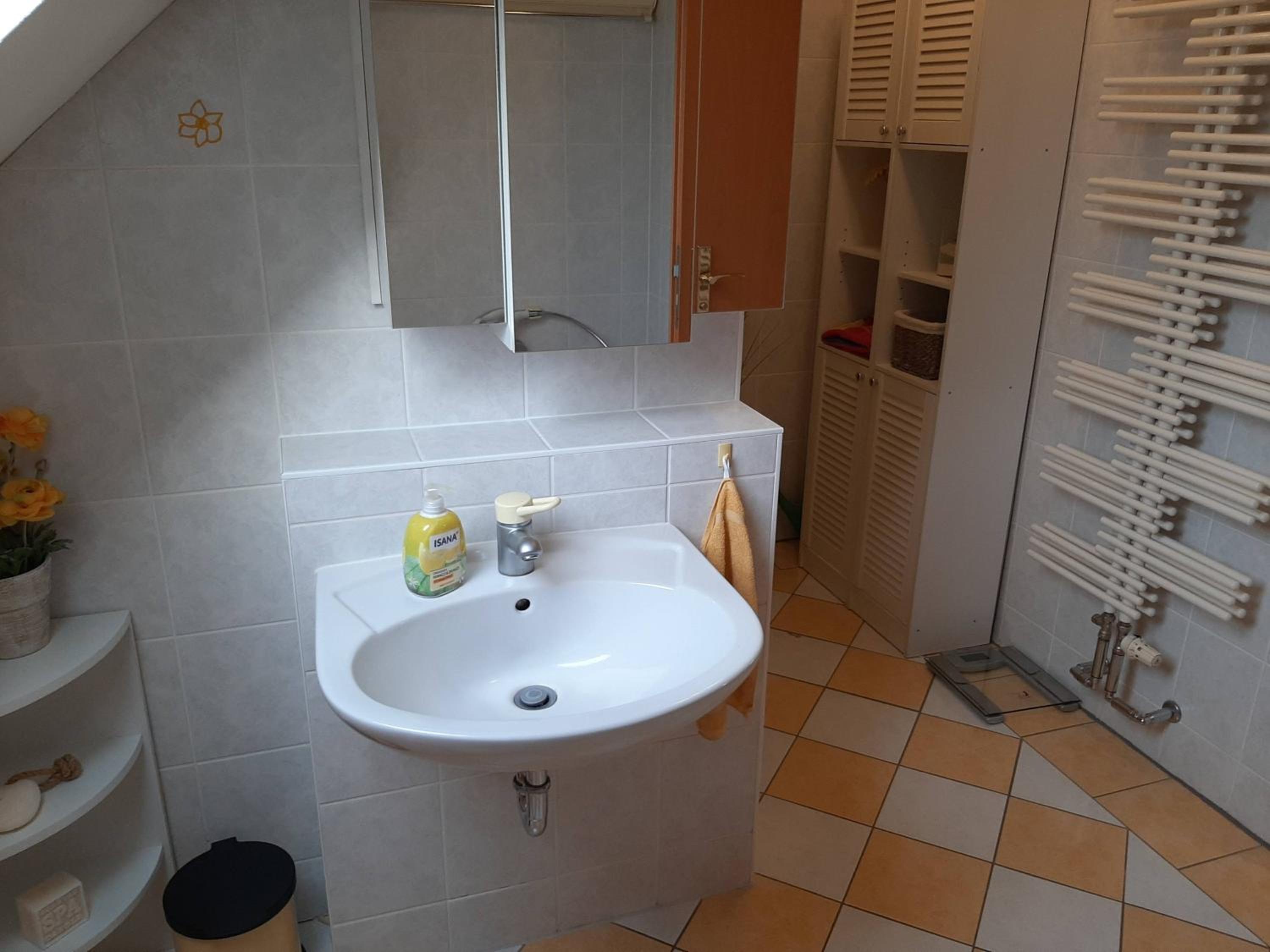 FeWo Hohen Neuendorf bei Berlin mit Sauna und Fuß-SPA