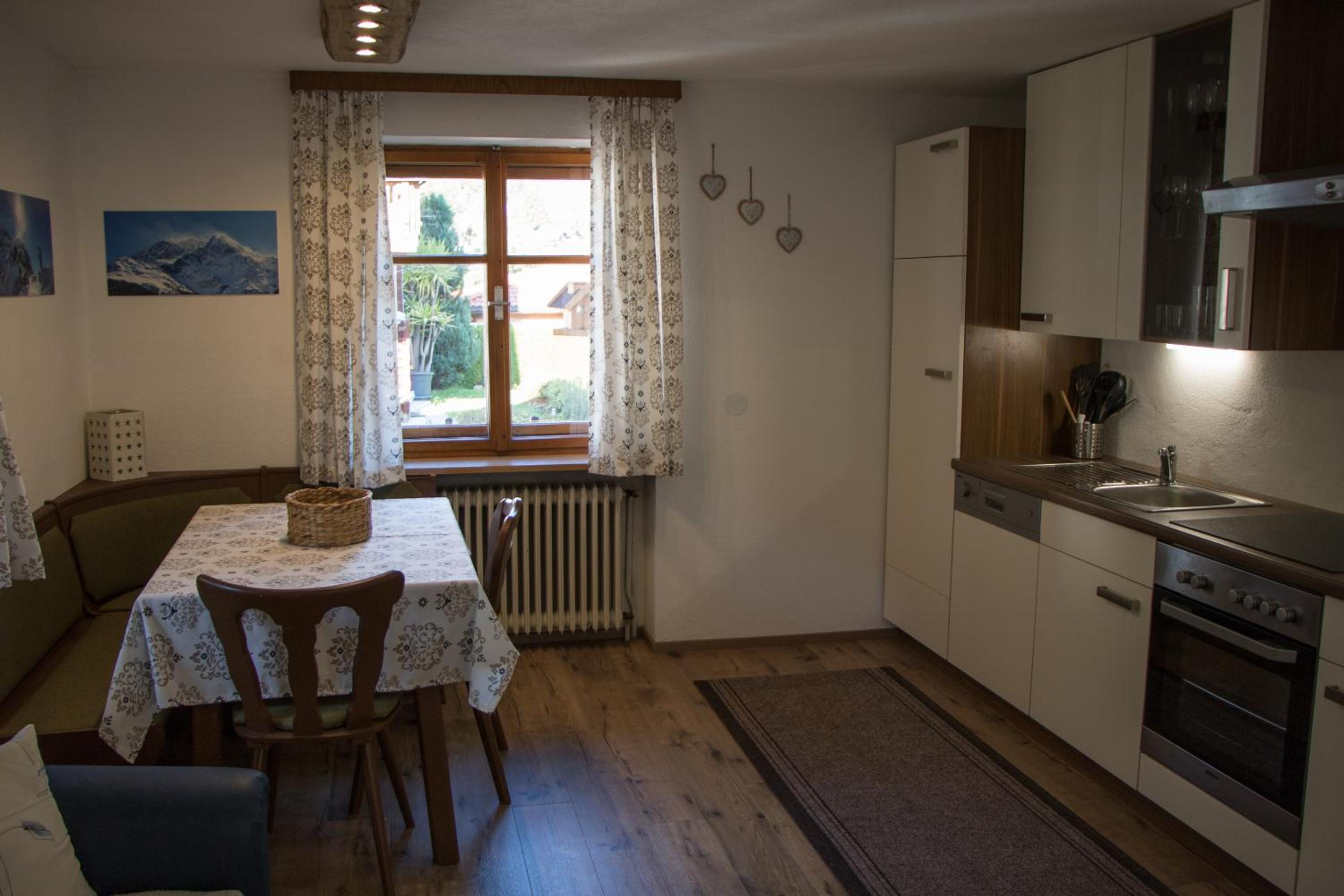 Apart Stanzertal view 5
