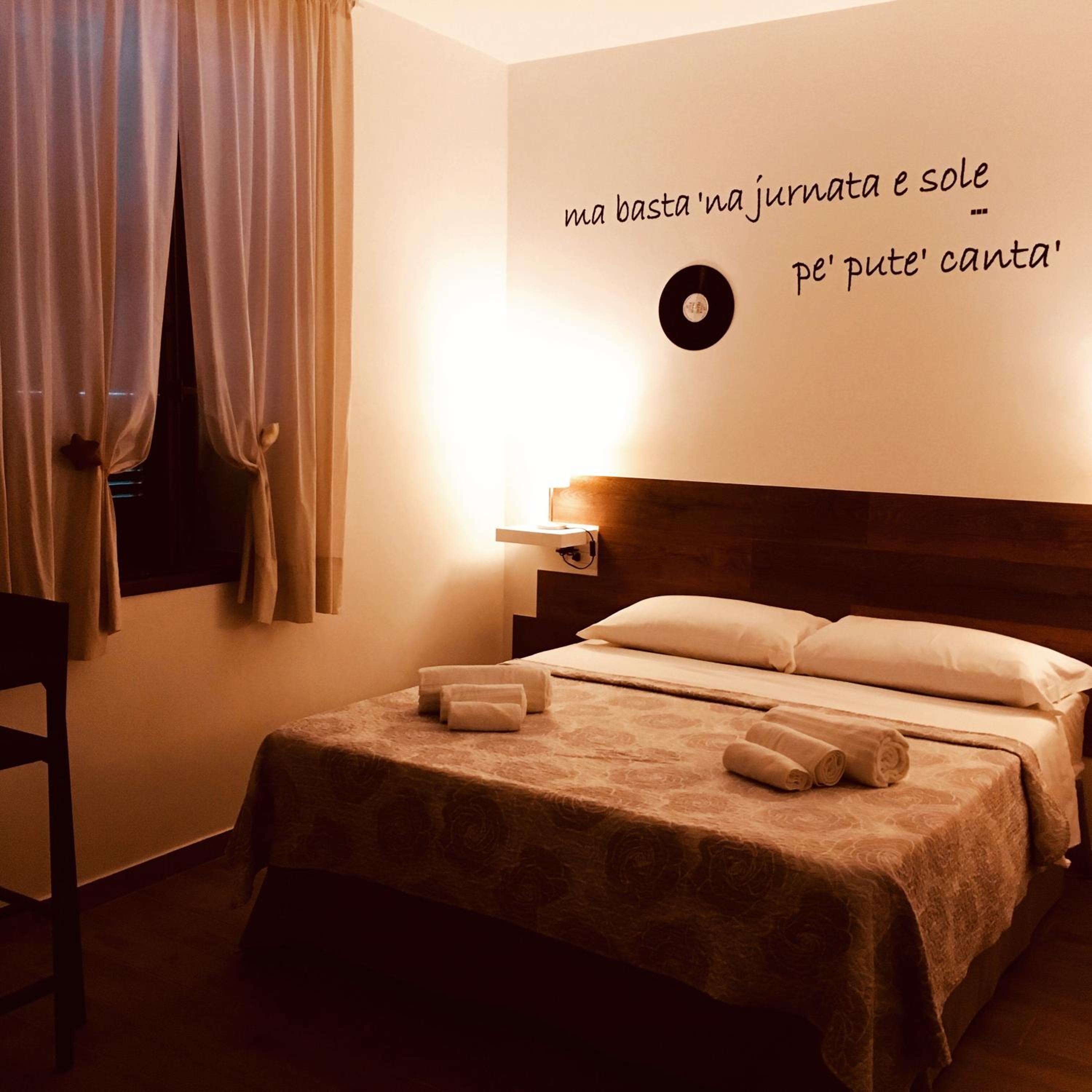 B&B Allerìa Pozzuoli view 5