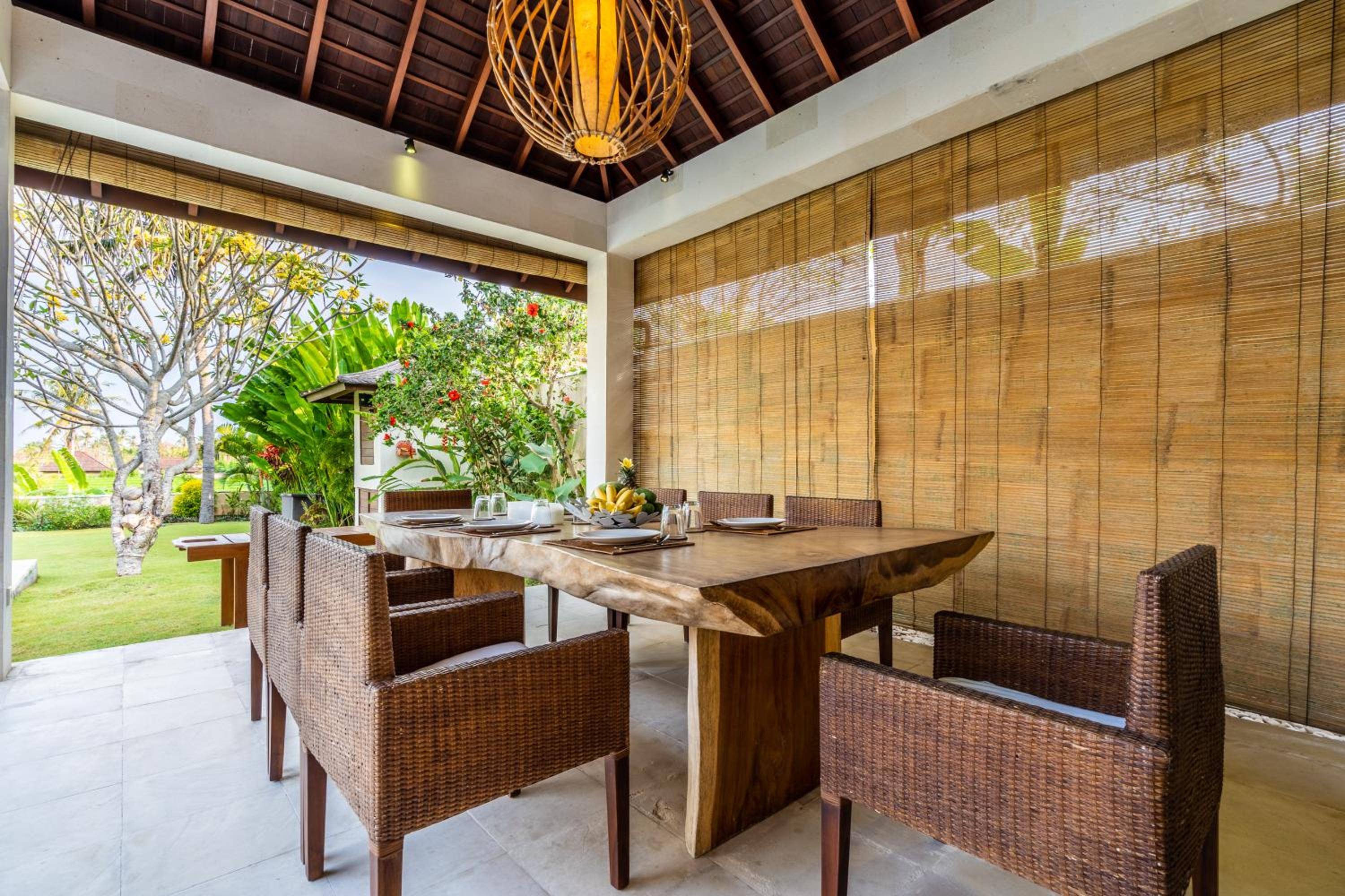 Pristine Yuyu Villa Balian view 4