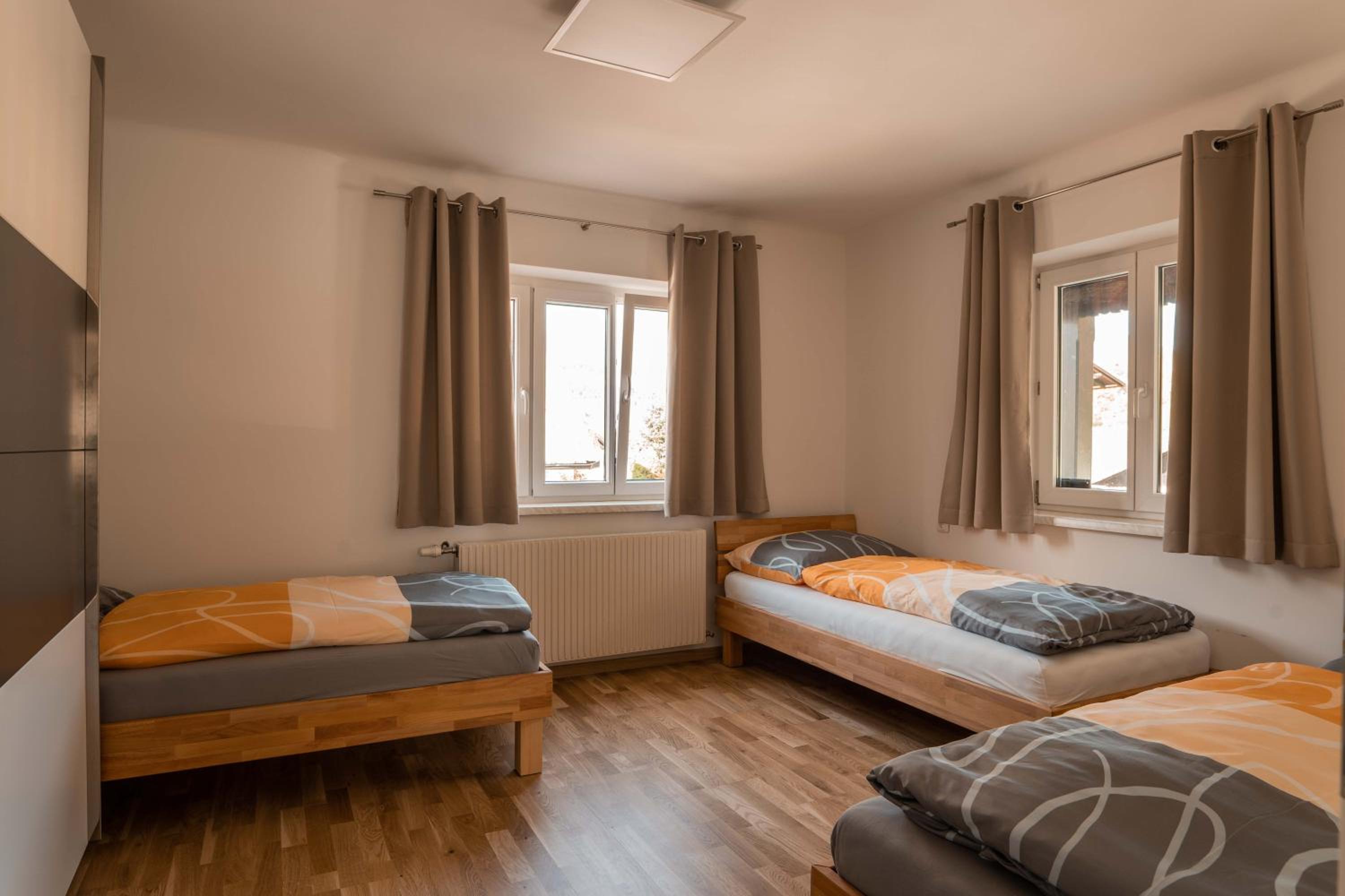 Moderne Ferienwohnung mit Bergblick