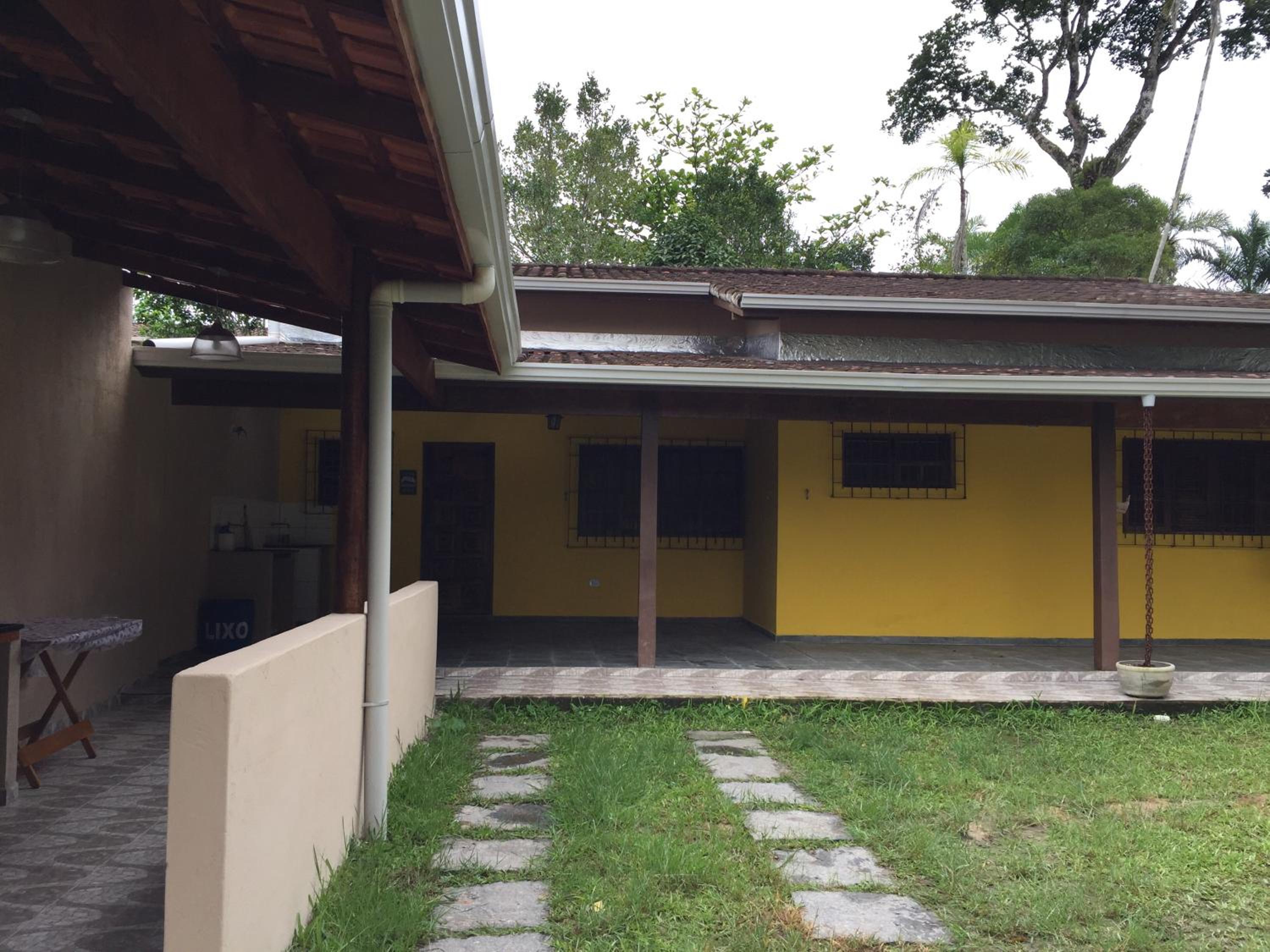 Casa em frente à praia Boracéia
