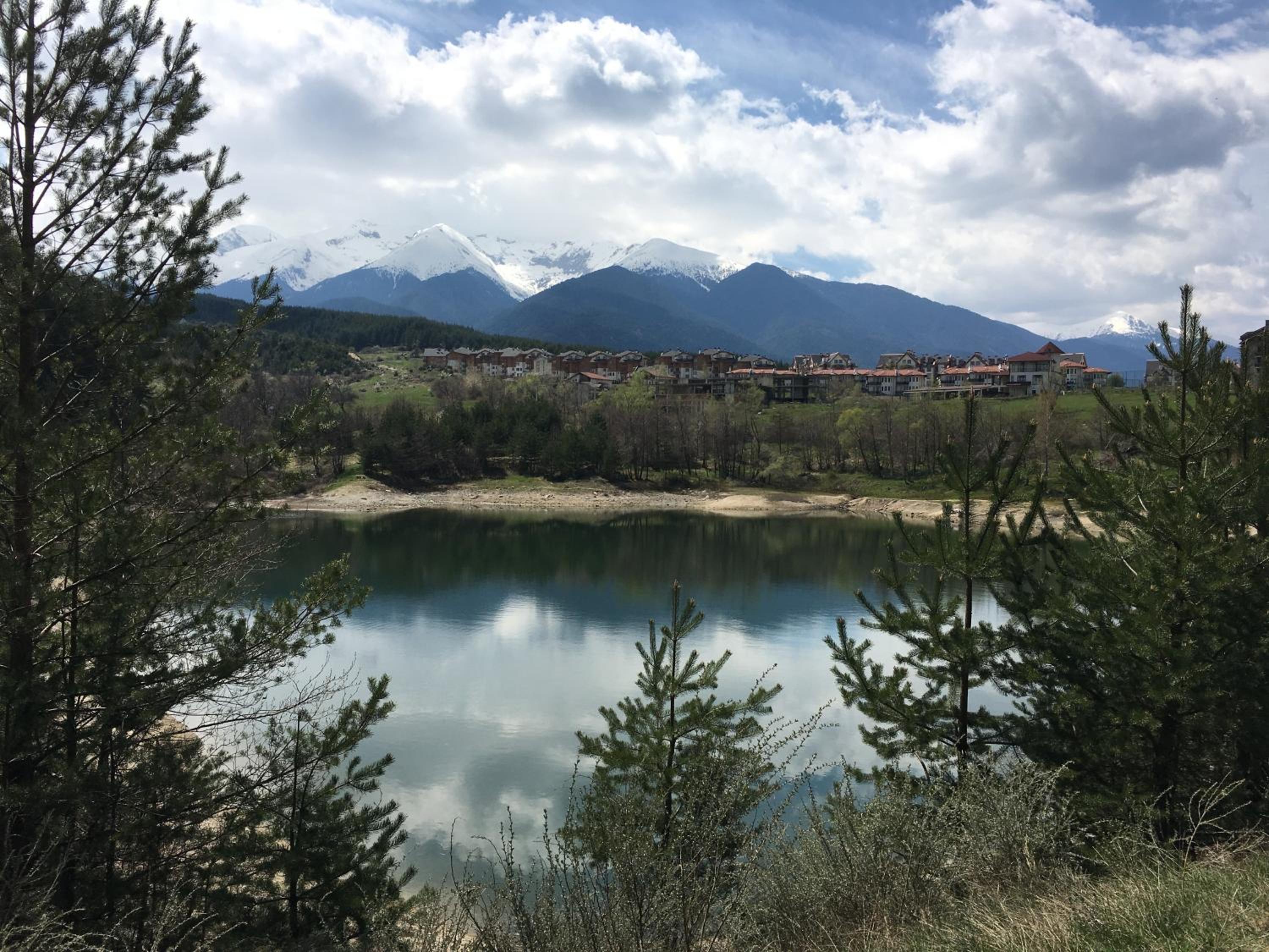 Snow Apartment - Bansko view 3
