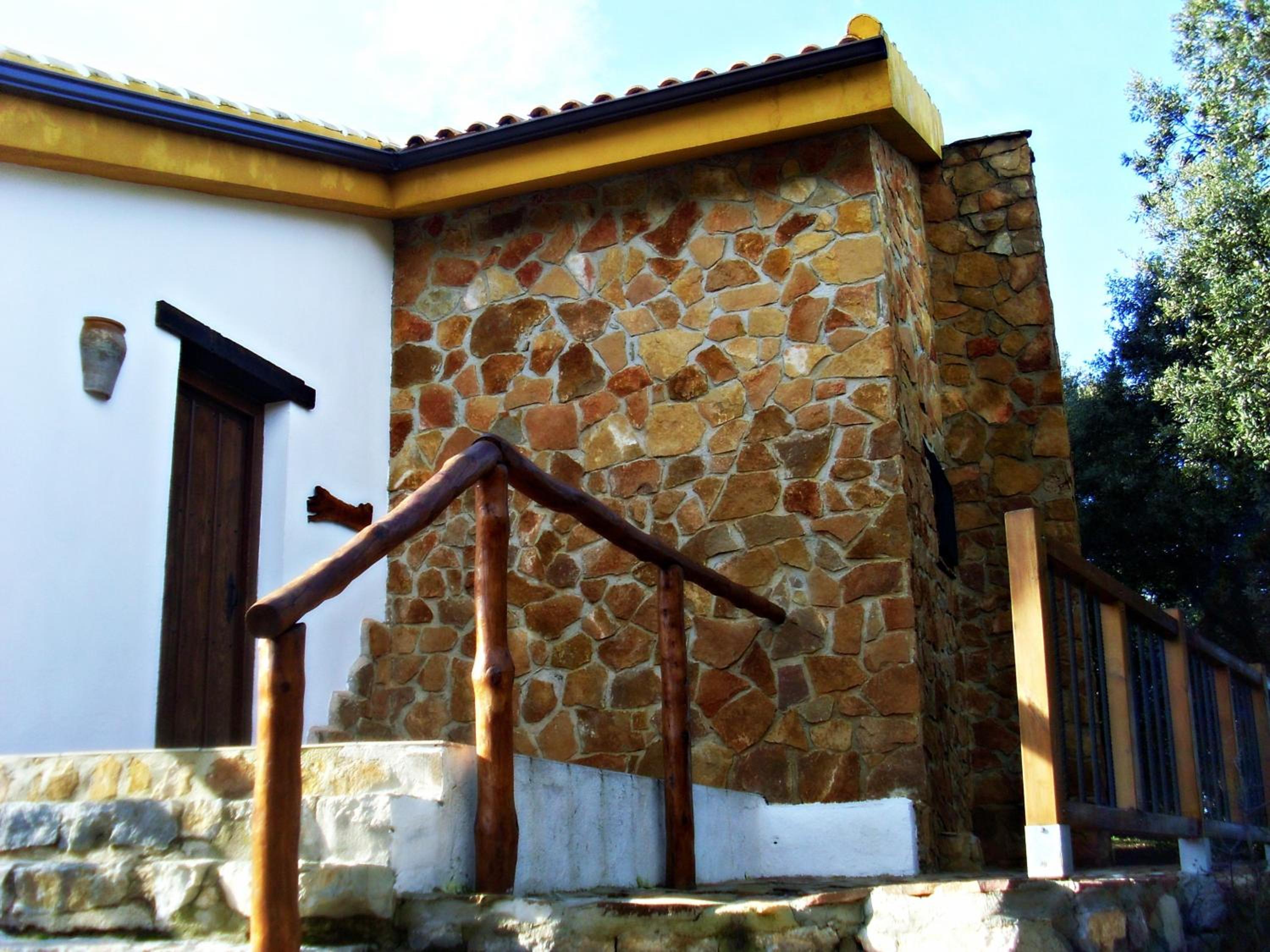 Casas Rurales Cortijos el Encinar view 4
