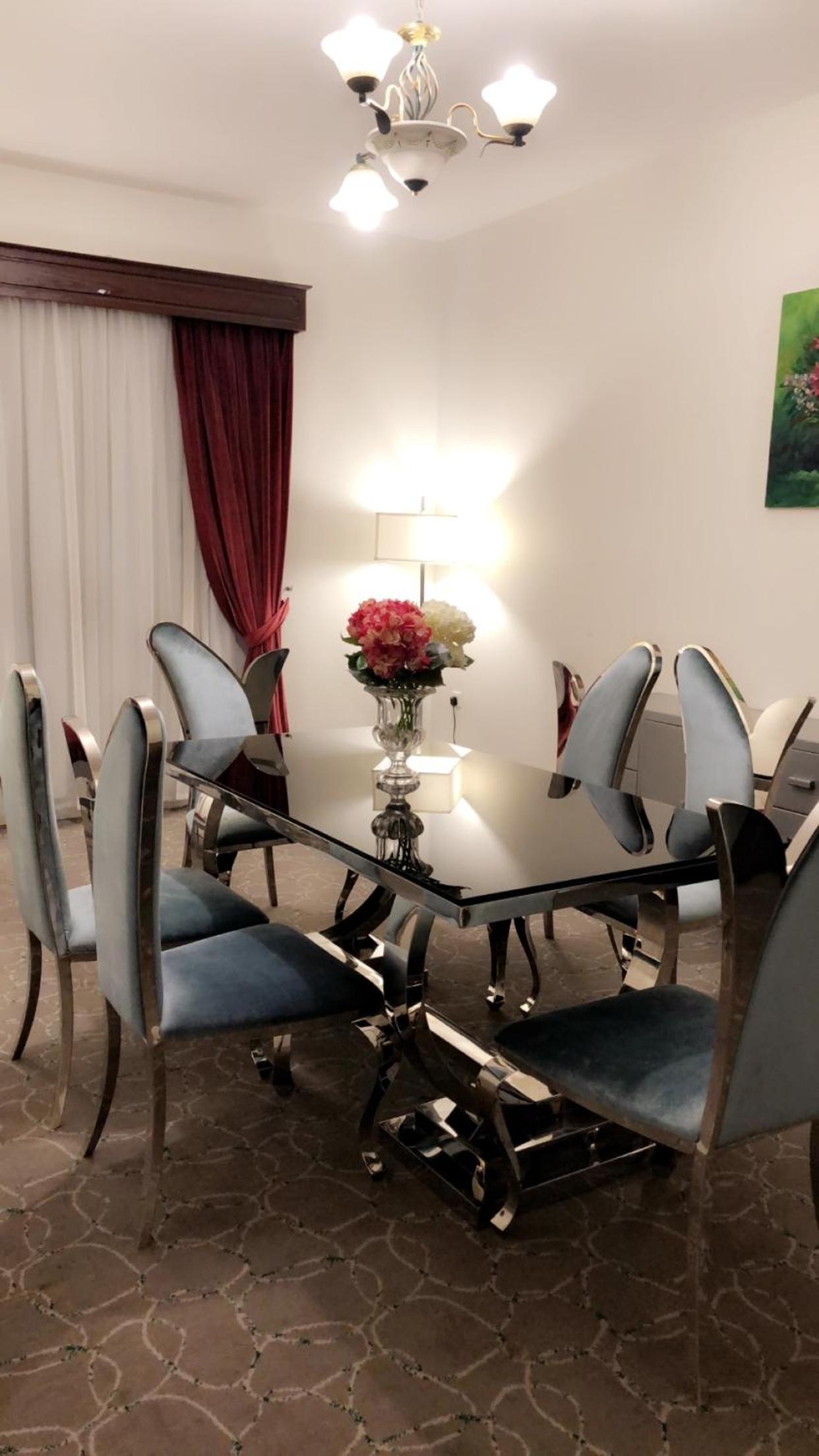 Sixty Three Hotel Suites