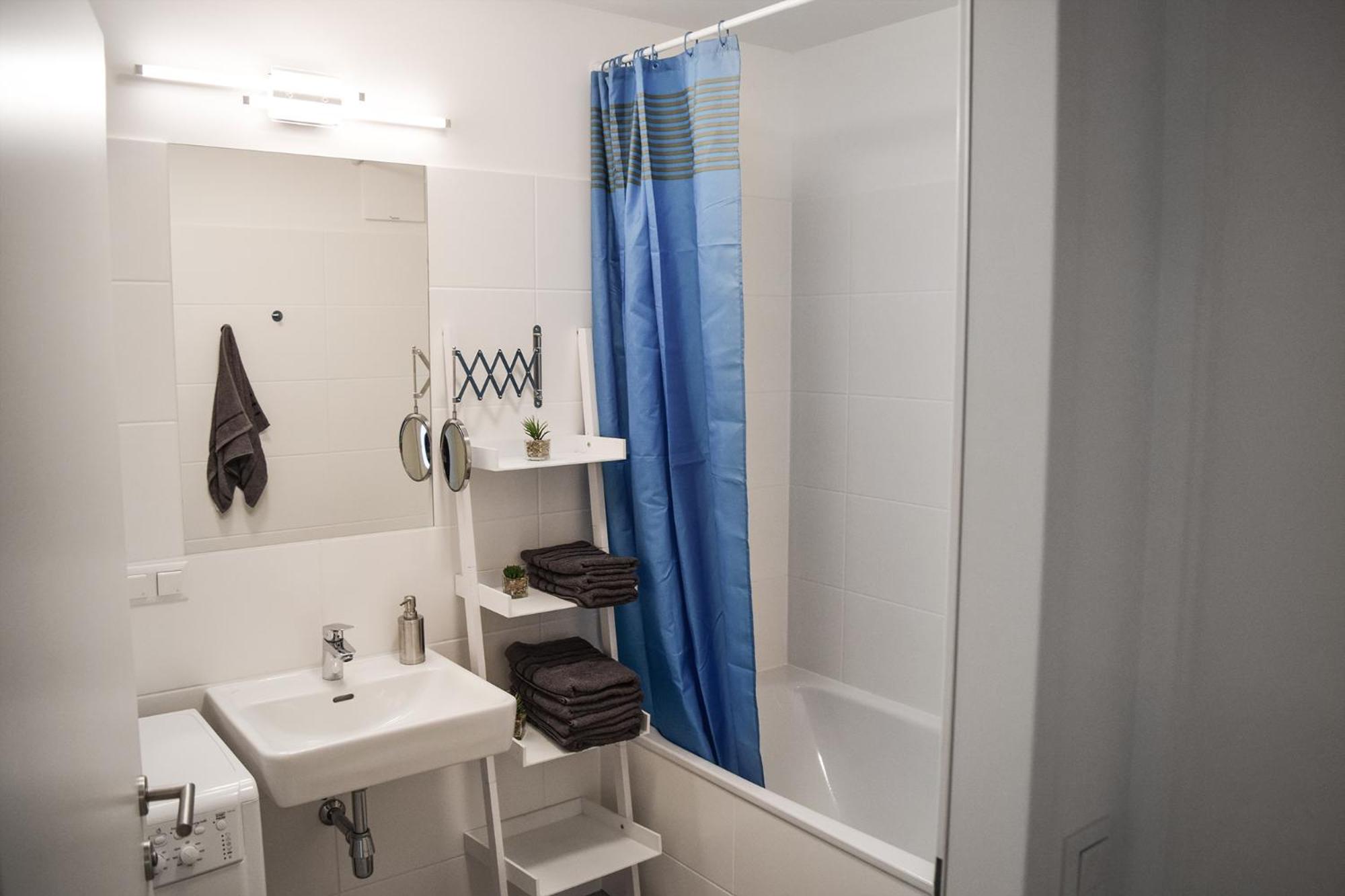 Cosy new Apartment 3min to VIC/Uno-City and Danube