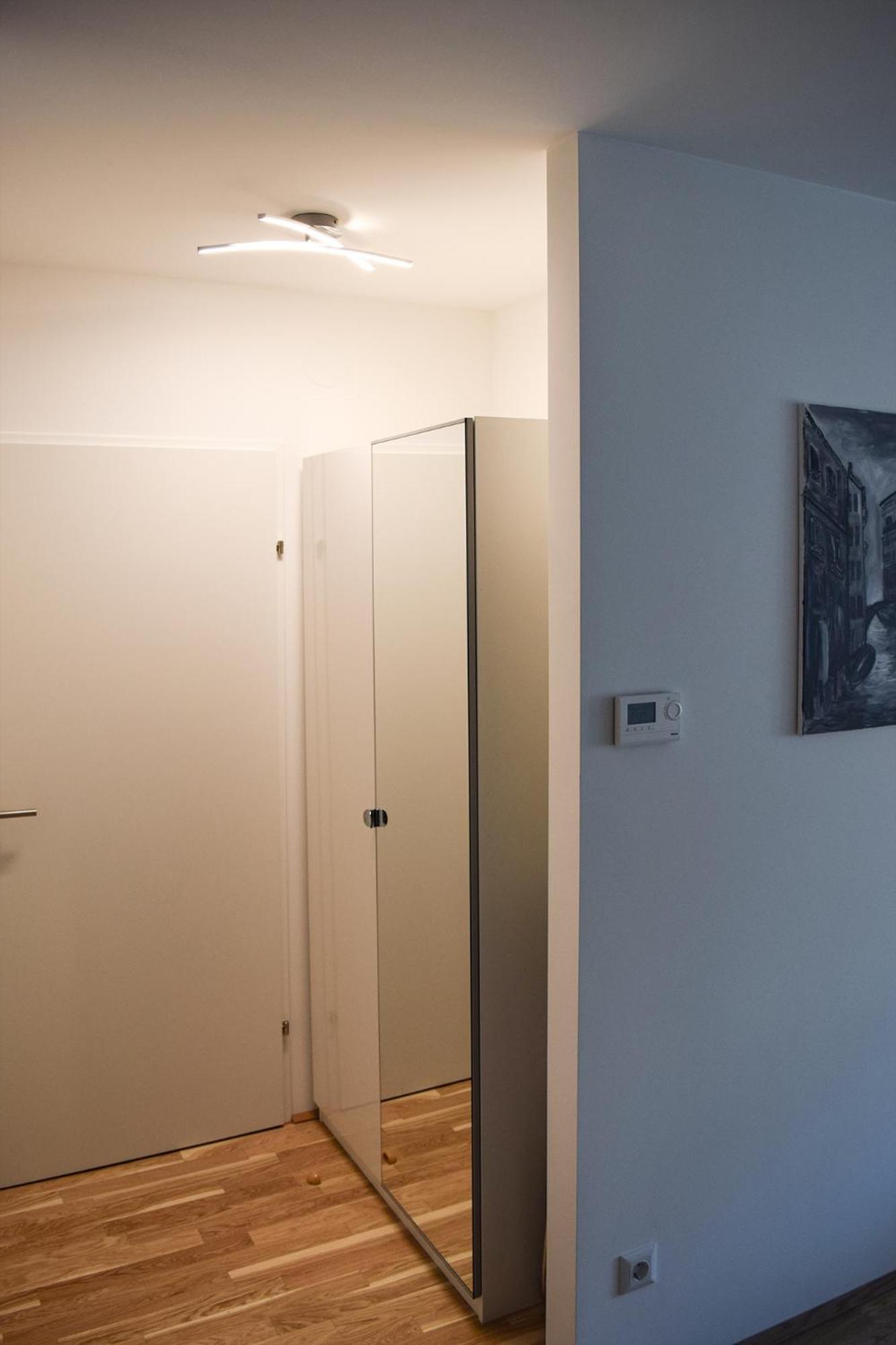 Cosy new Apartment 3min to VIC/Uno-City and Danube