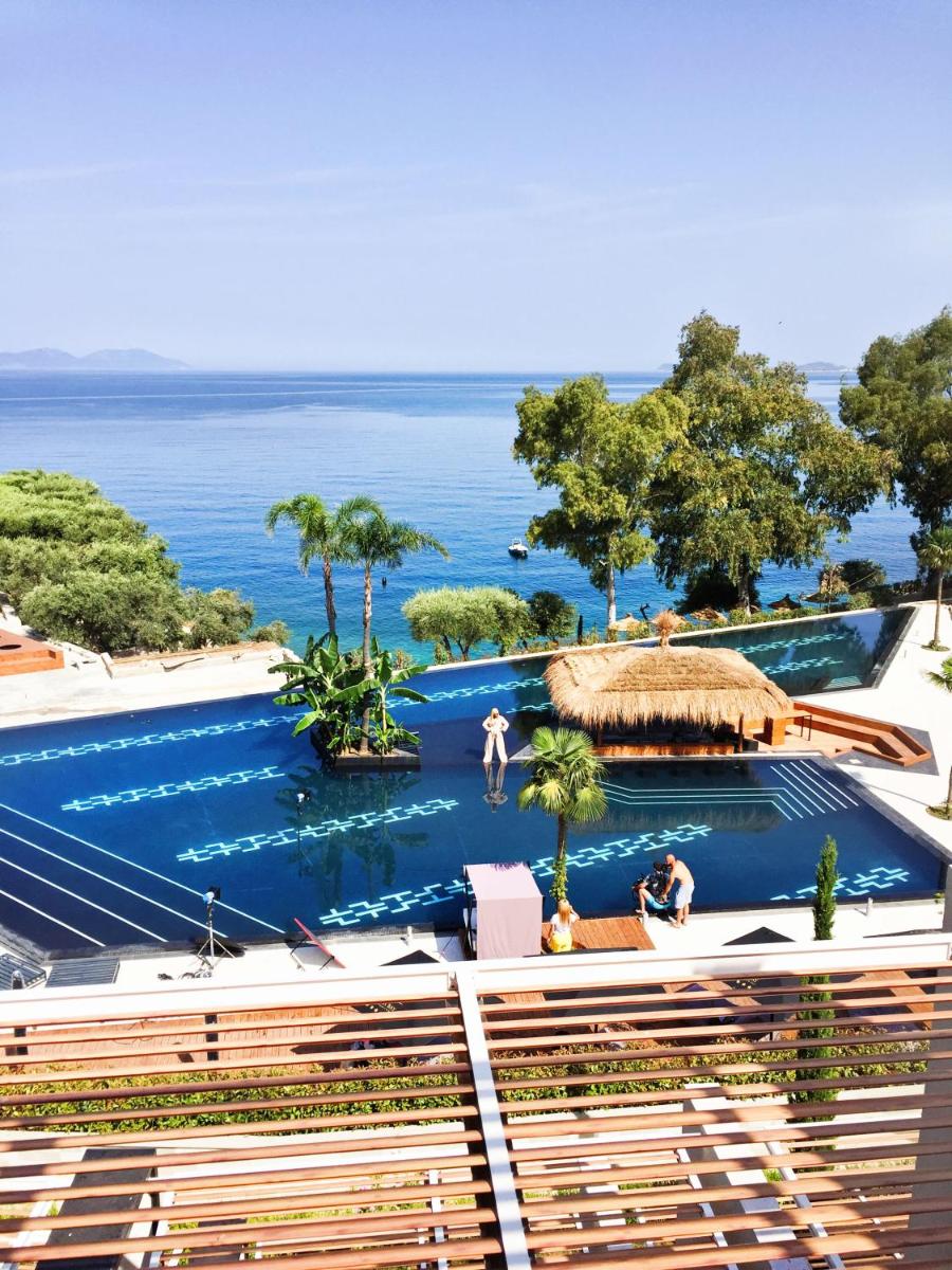 Rose Luxury Apartment Vlore, full sea view !