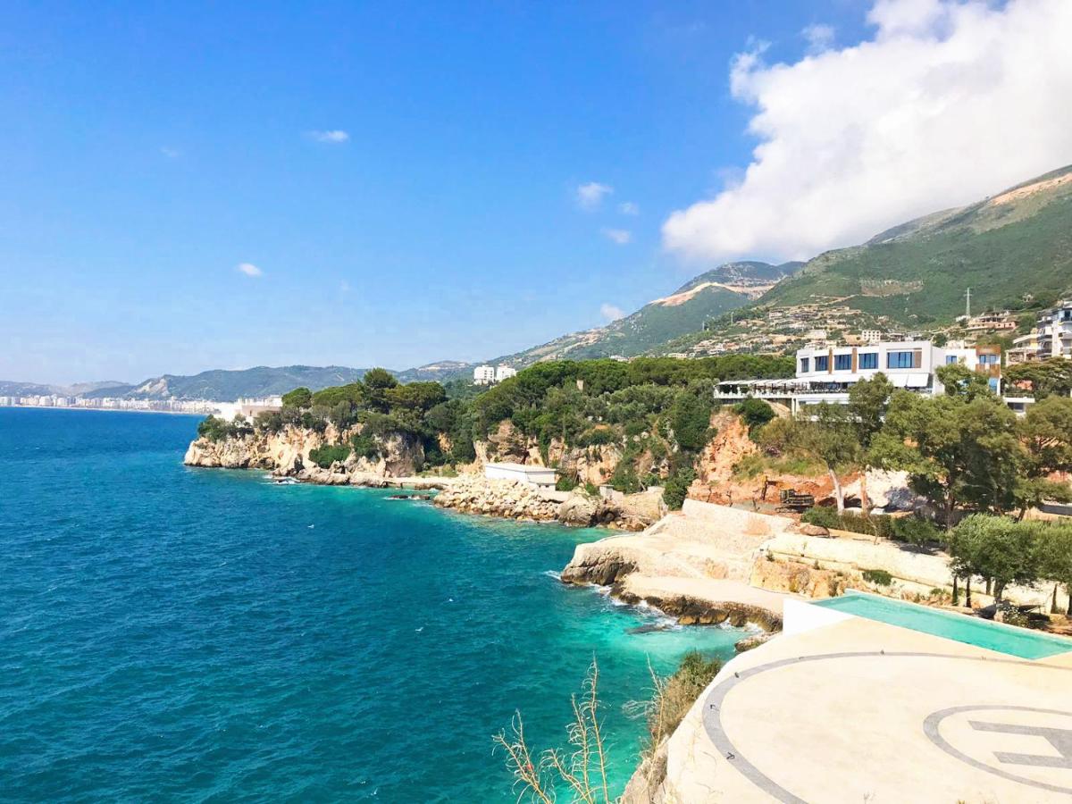 Rose Luxury Apartment Vlore, full sea view !