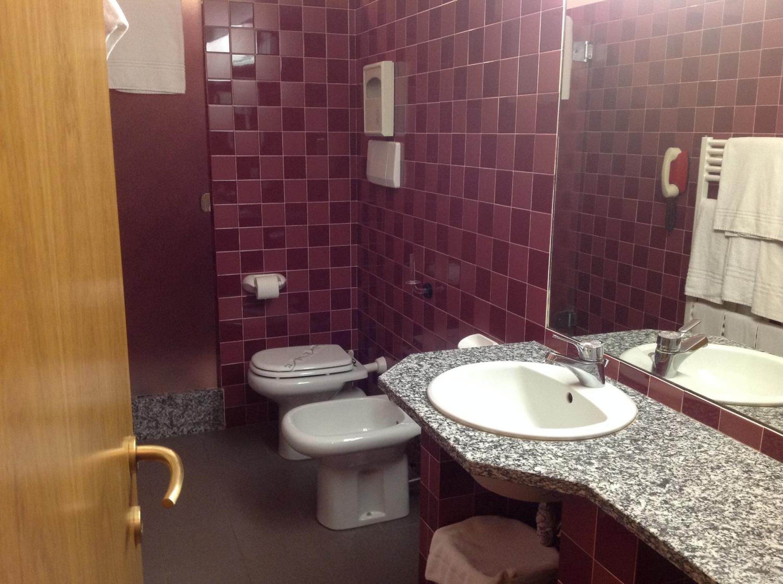 Photo 37