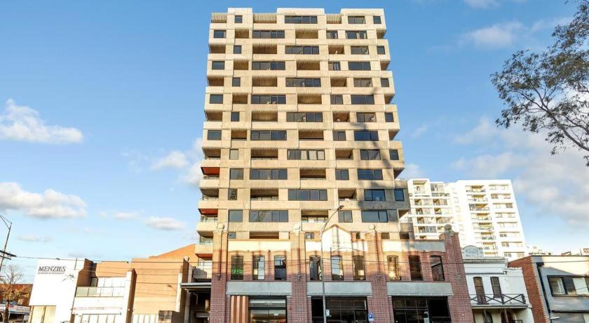 Bond Quarter Loft view 4