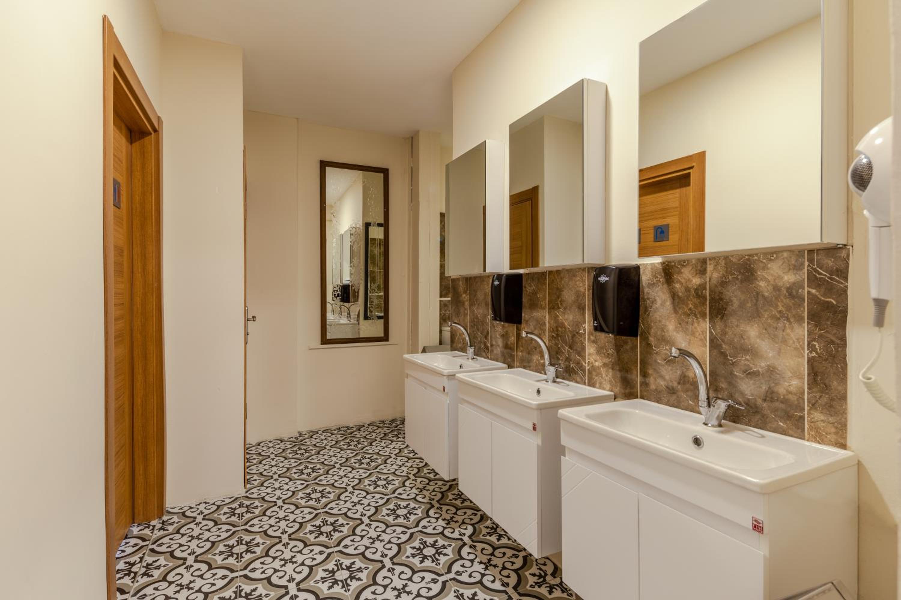 Sanat Hostel Taksim