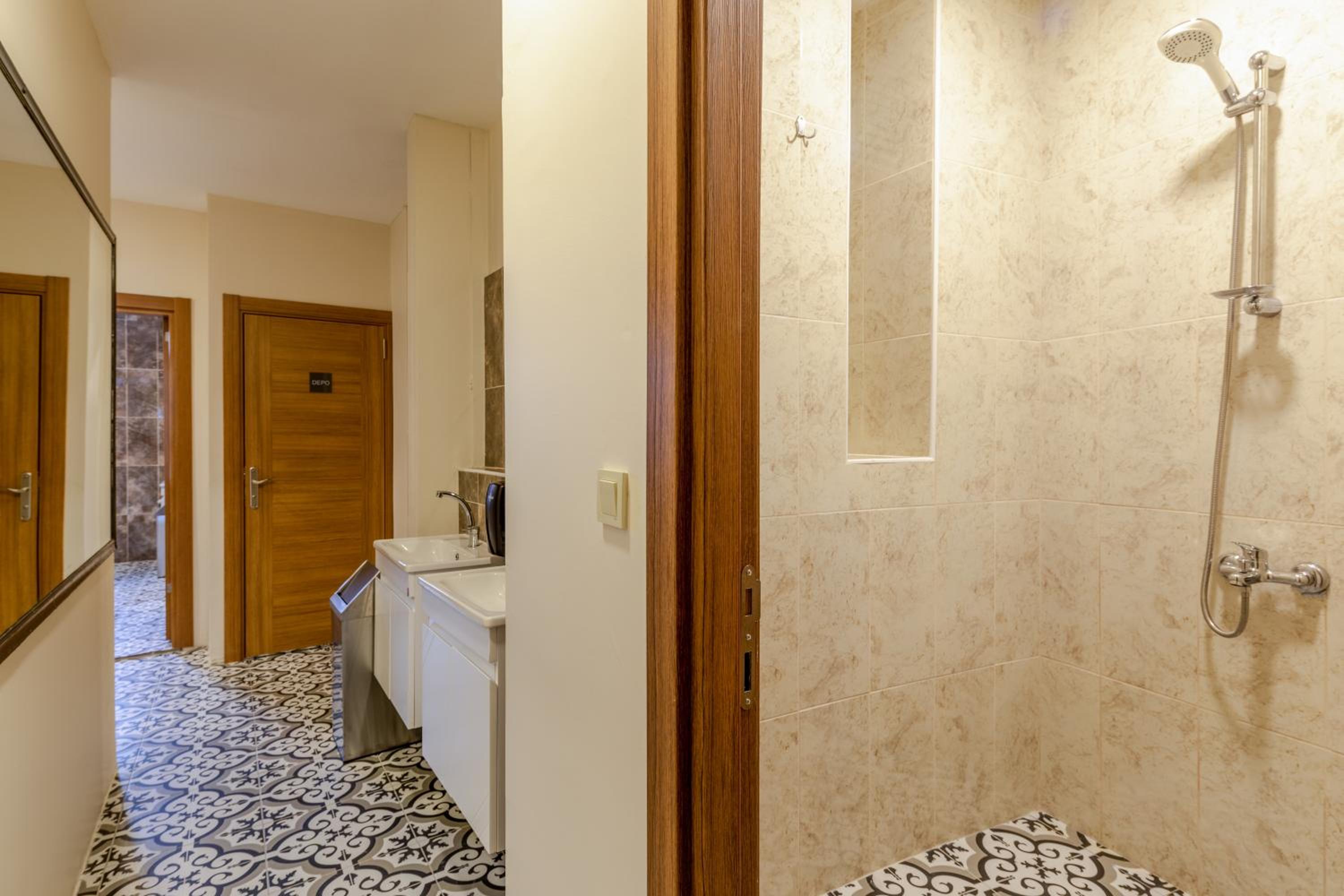Sanat Hostel Taksim