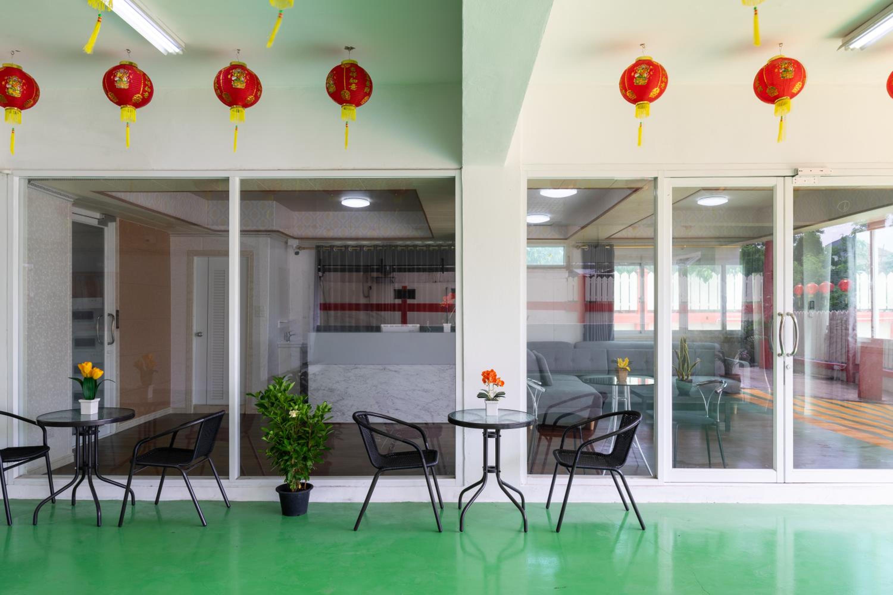 Sukhumvit 101 HOTEL