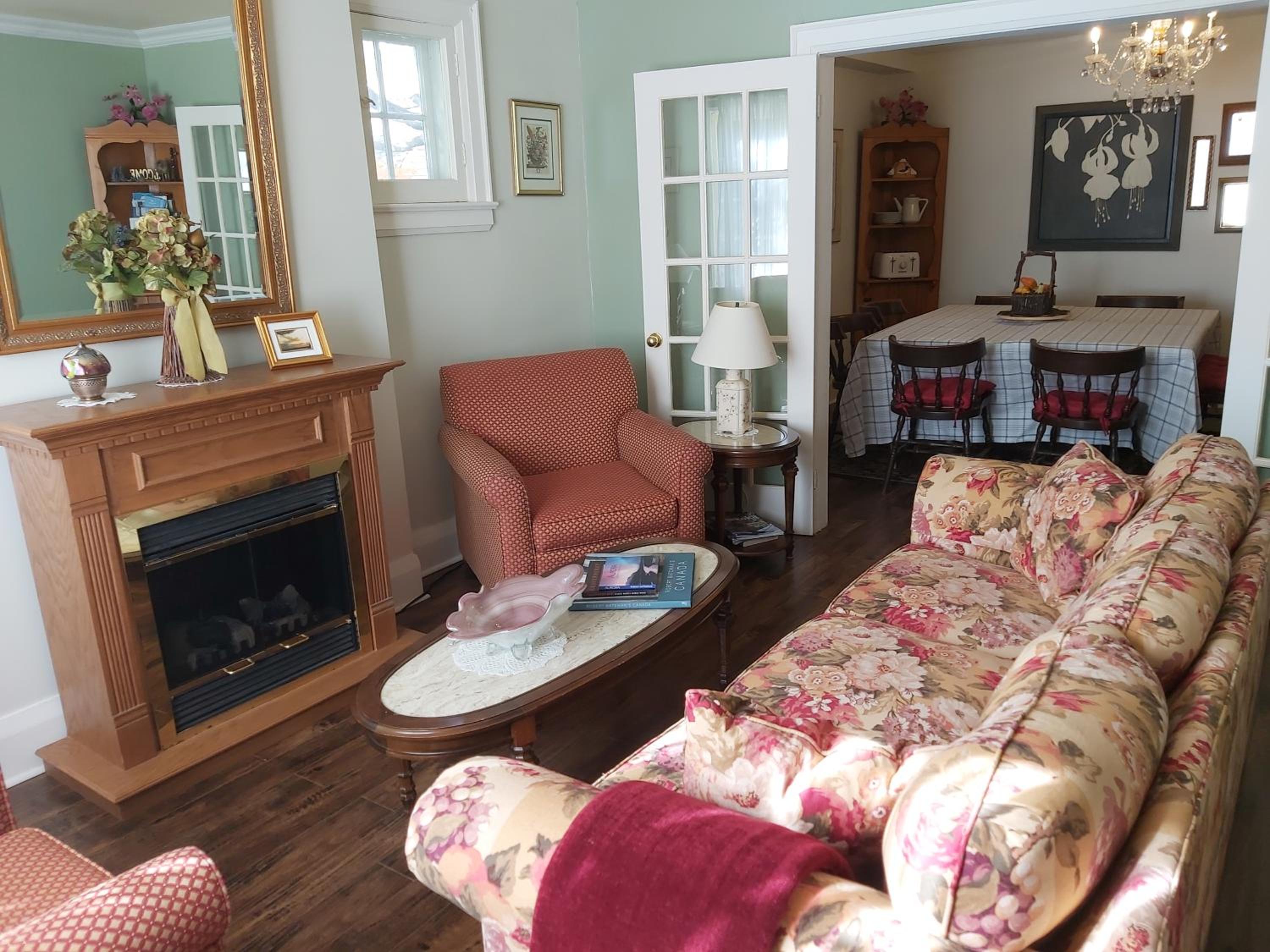Blue Spruce Bed and Breakfast Muskoka