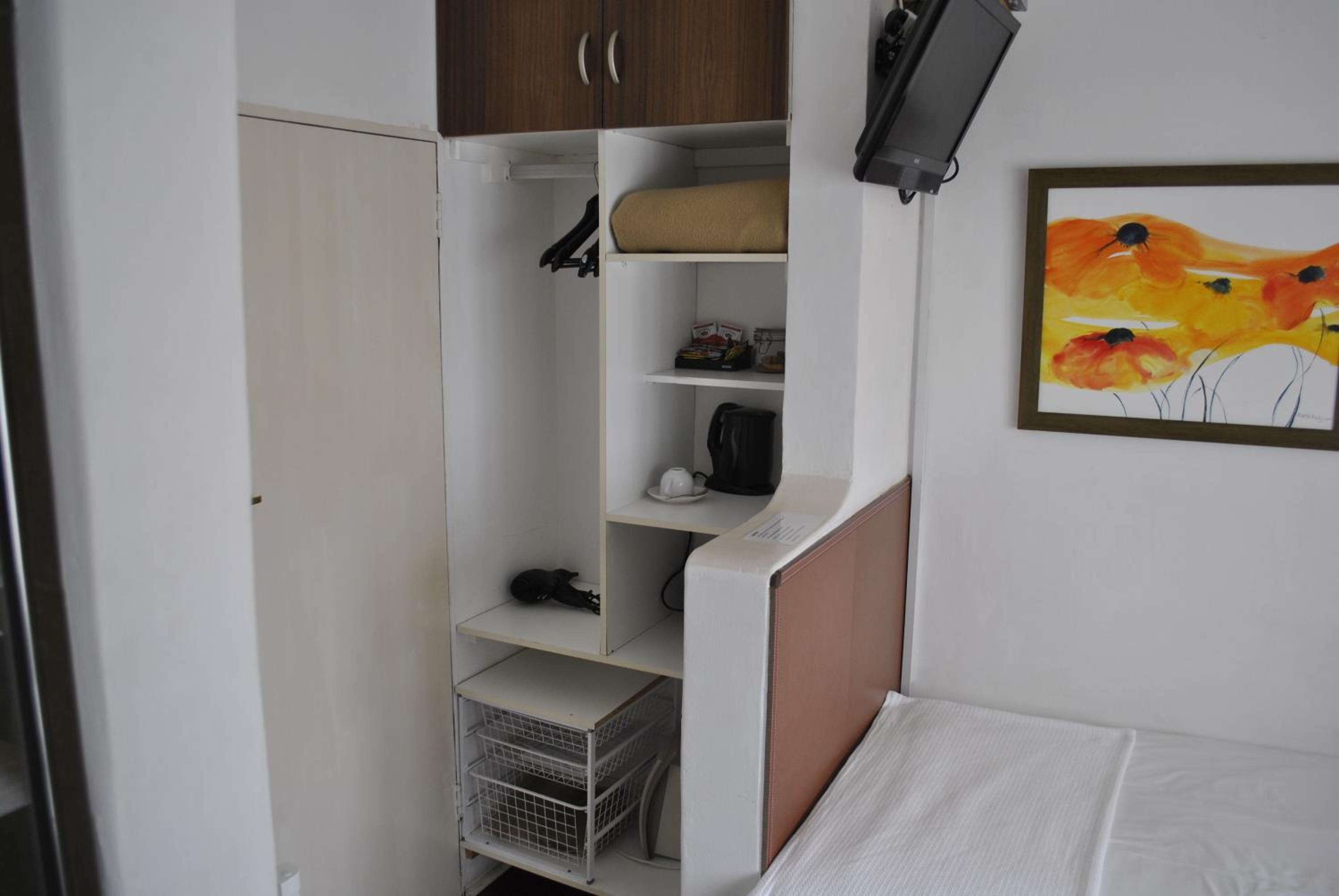 Photo 42