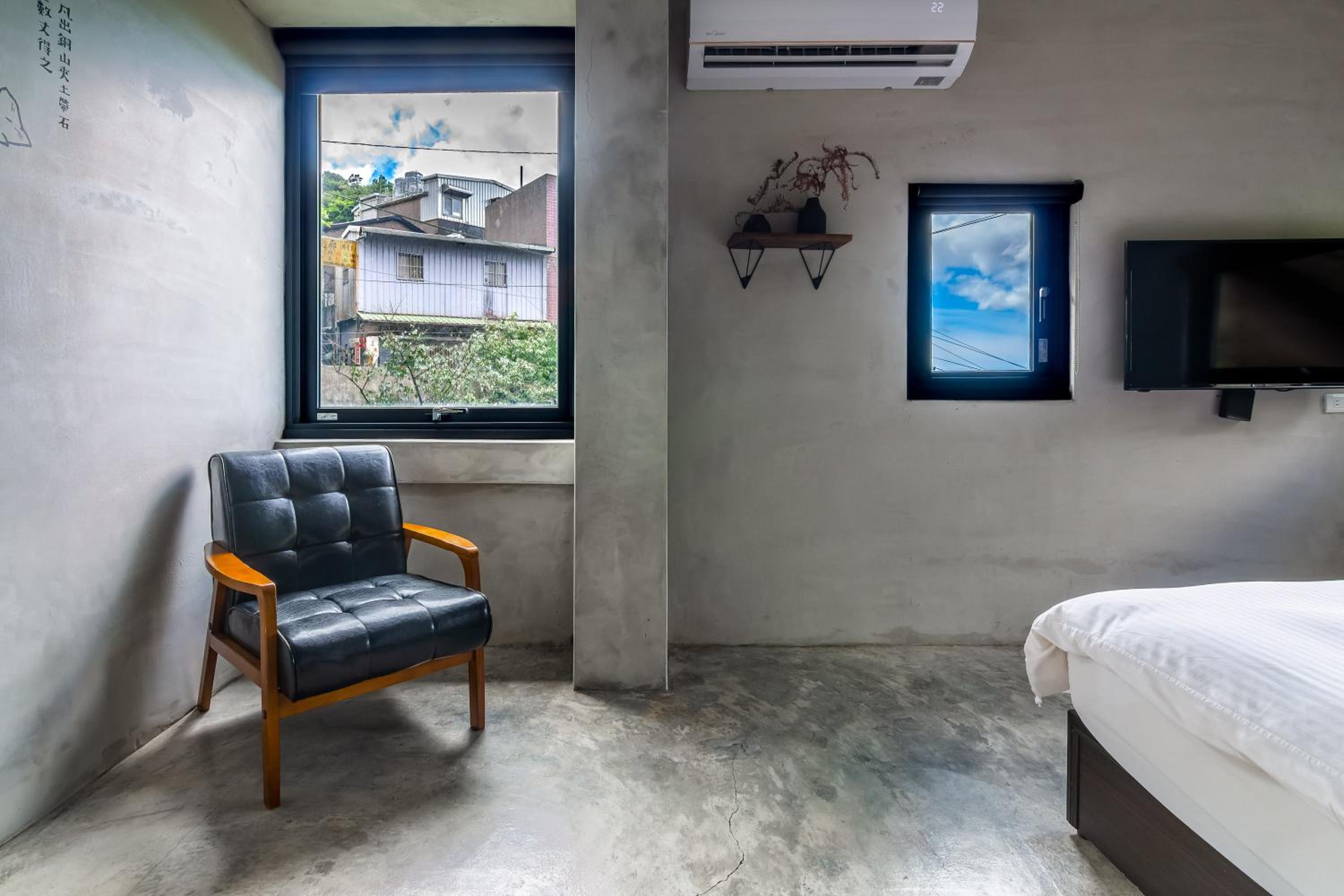 Jiufen The Ore Easy Stay