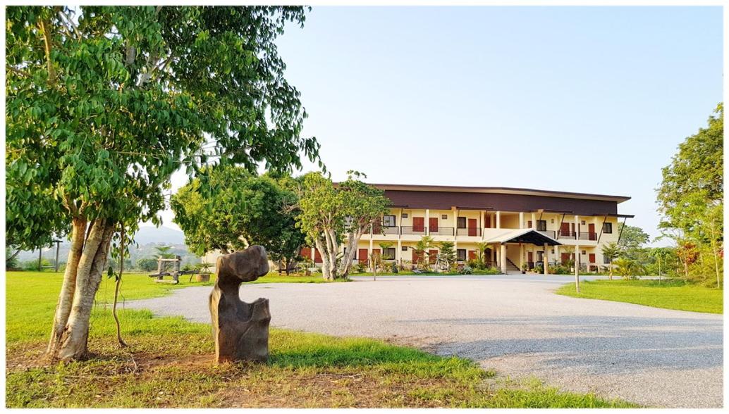 Baan Sakuna Hotel