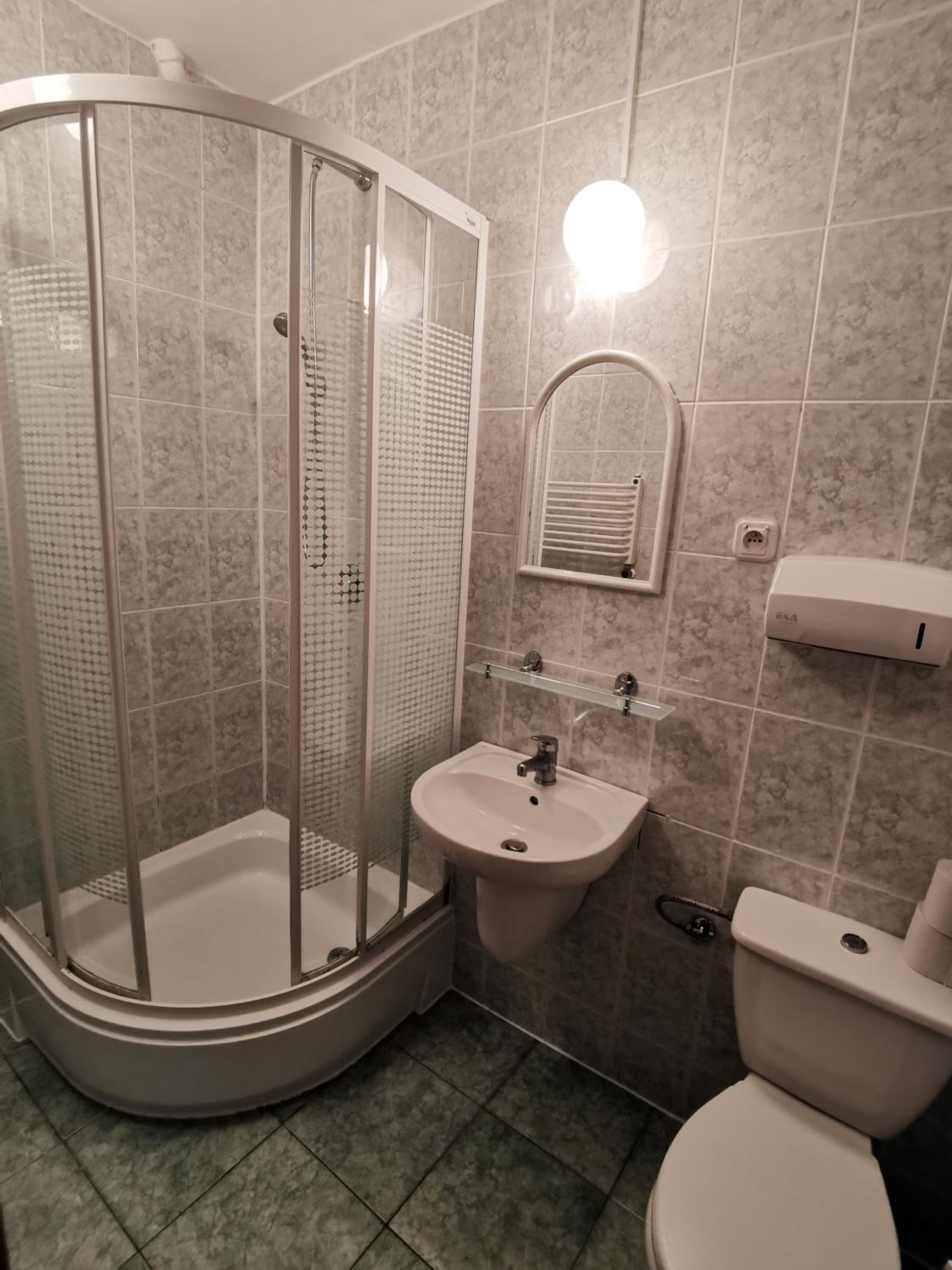 Photo 37