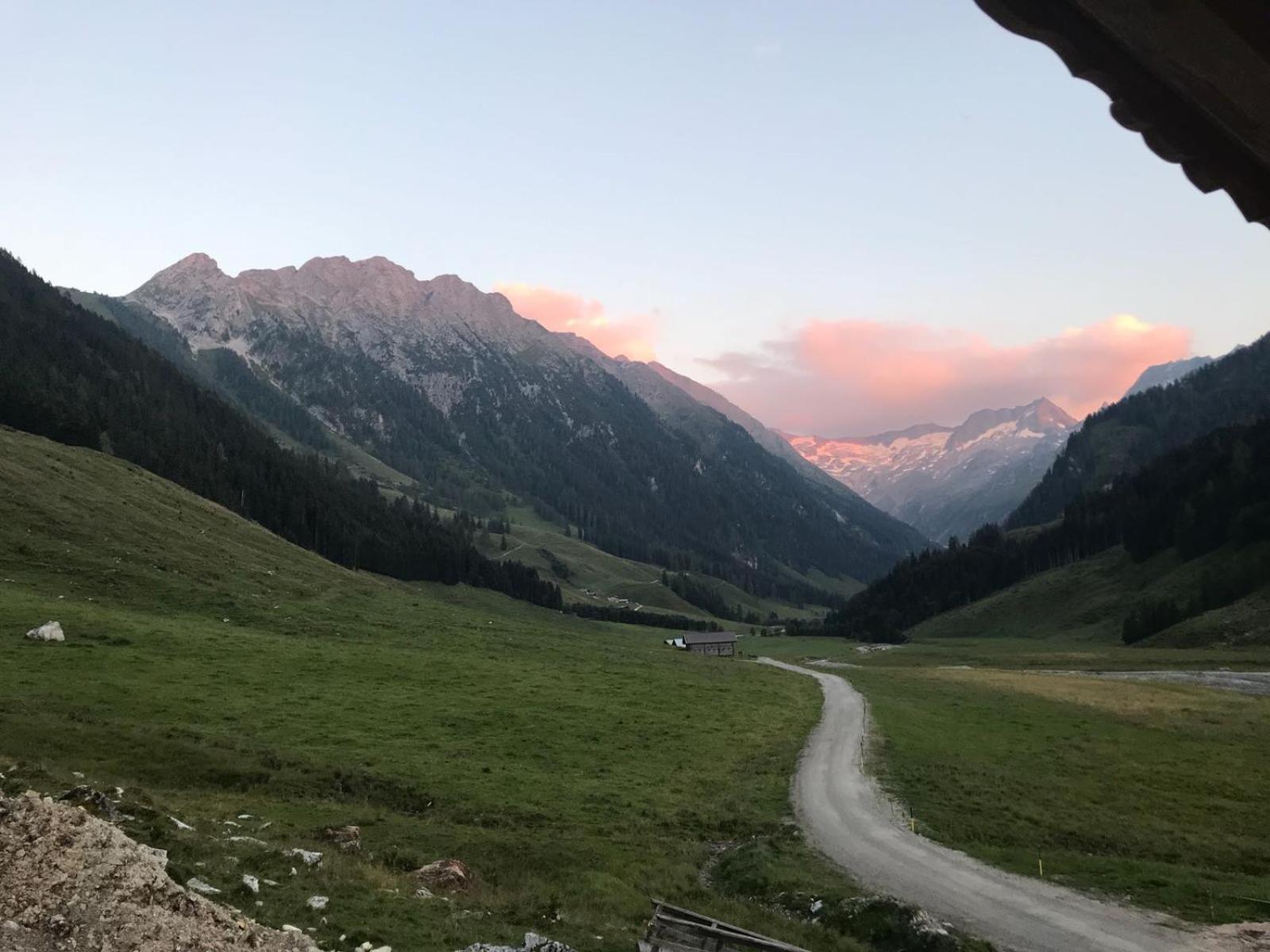 Apartchalet Jörglerhof view 5