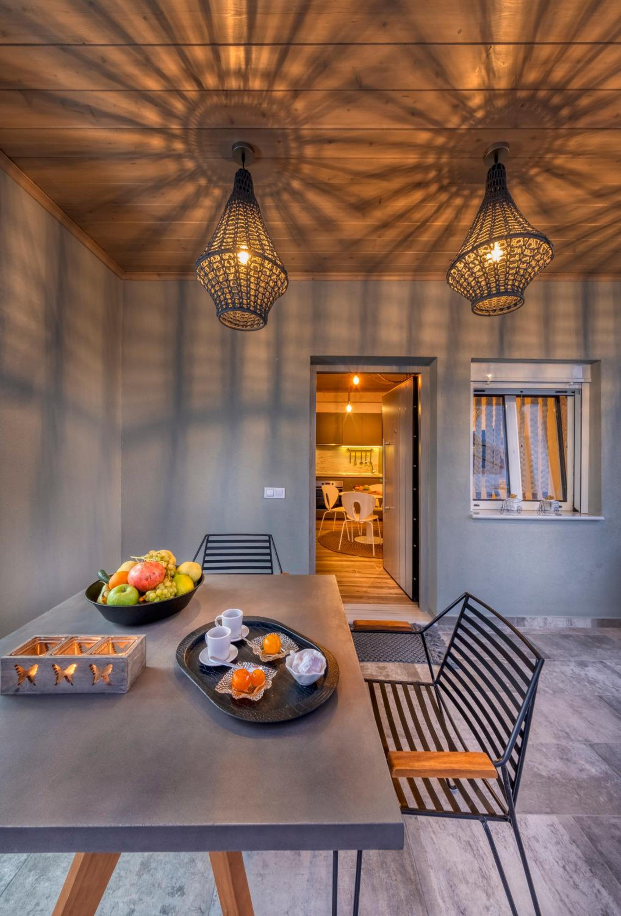 Macrame Suites
