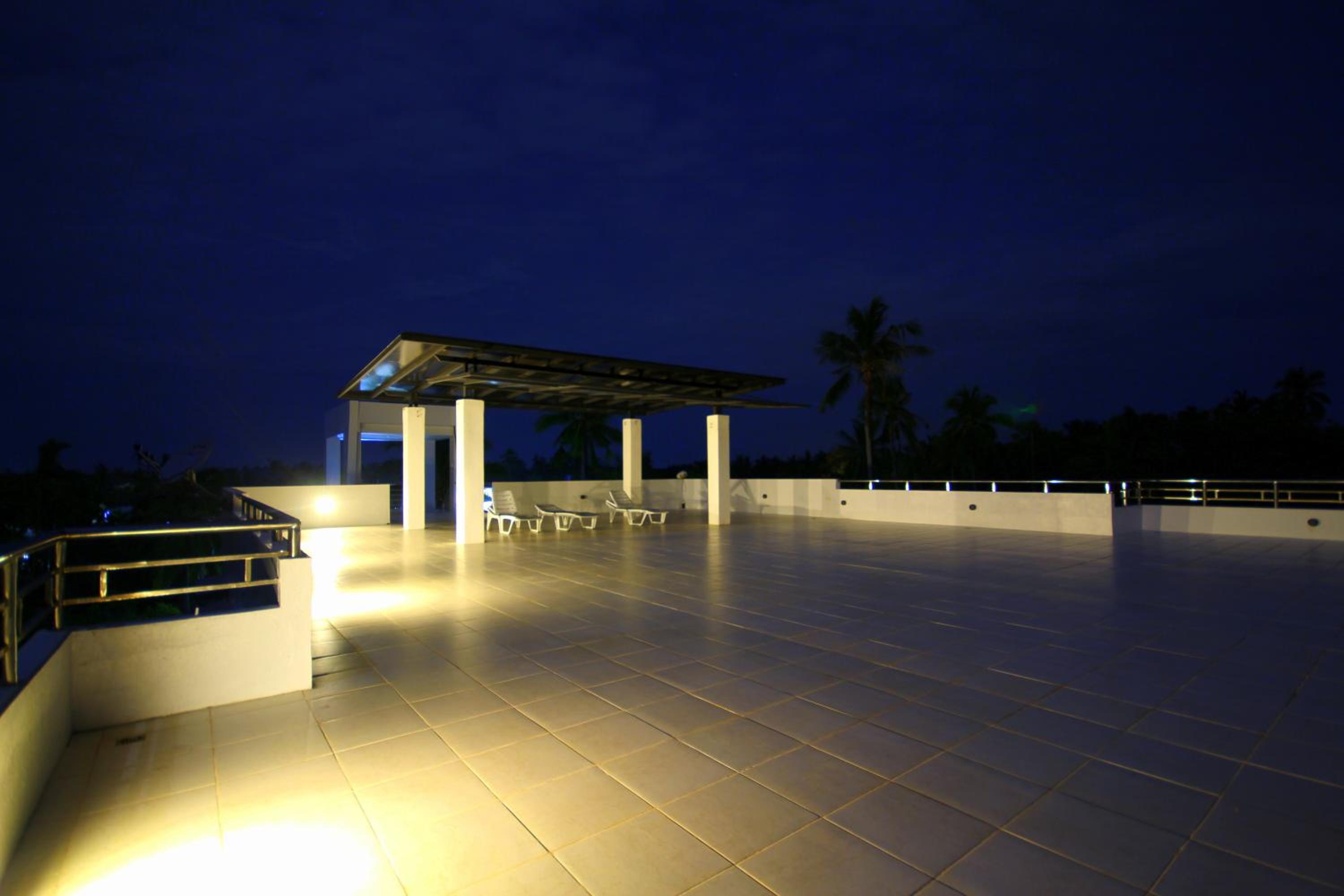 Bohol South Beach Hotel