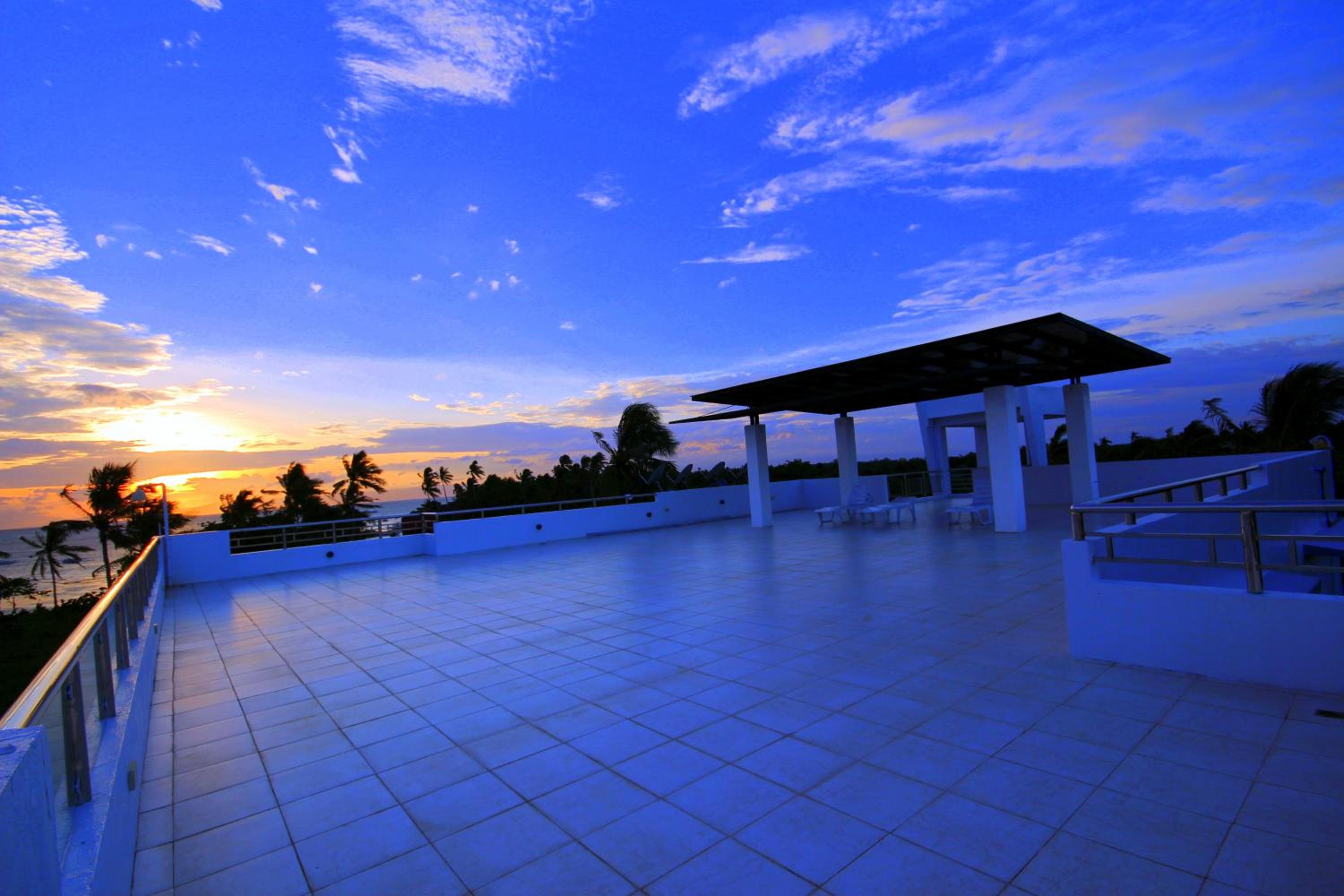 Bohol South Beach Hotel