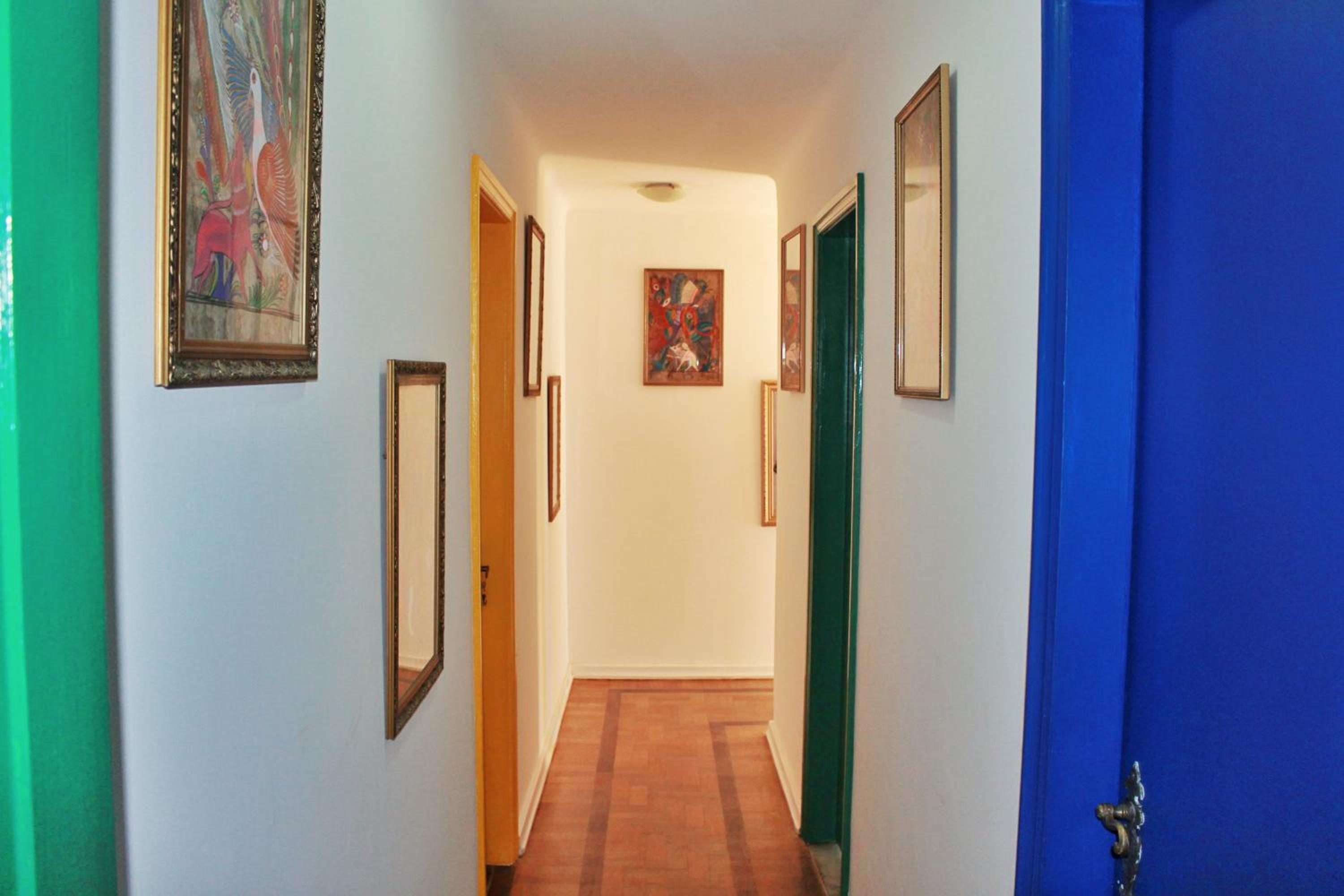 Photo 33