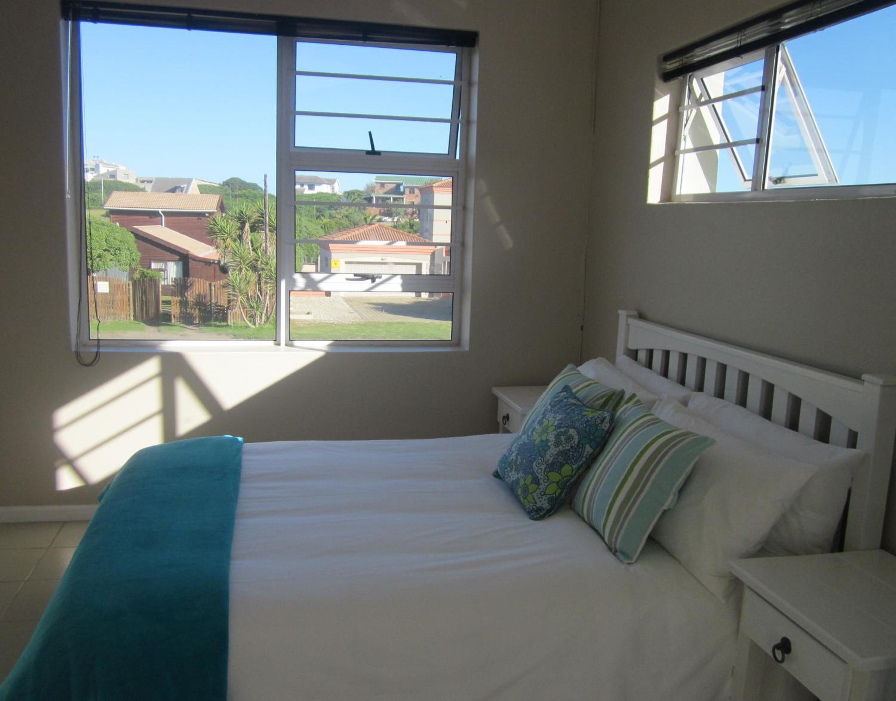 Modern Beach Cottage view 2