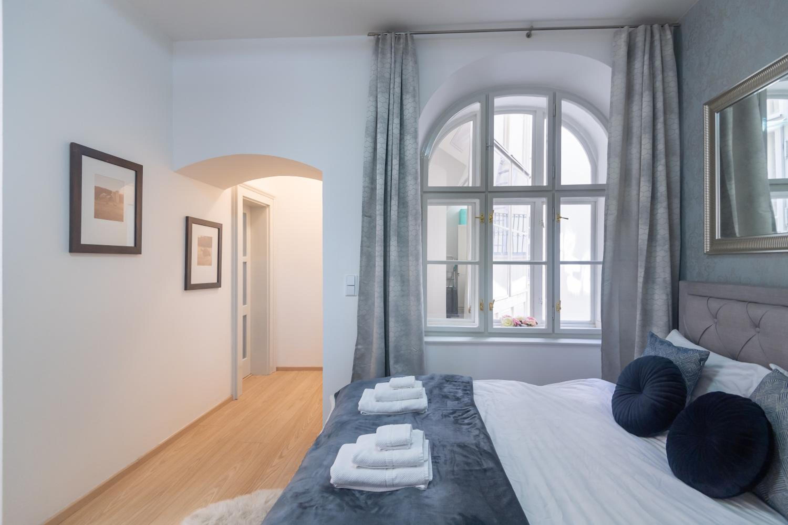 Quiet apartment in the heart of Old Town centre