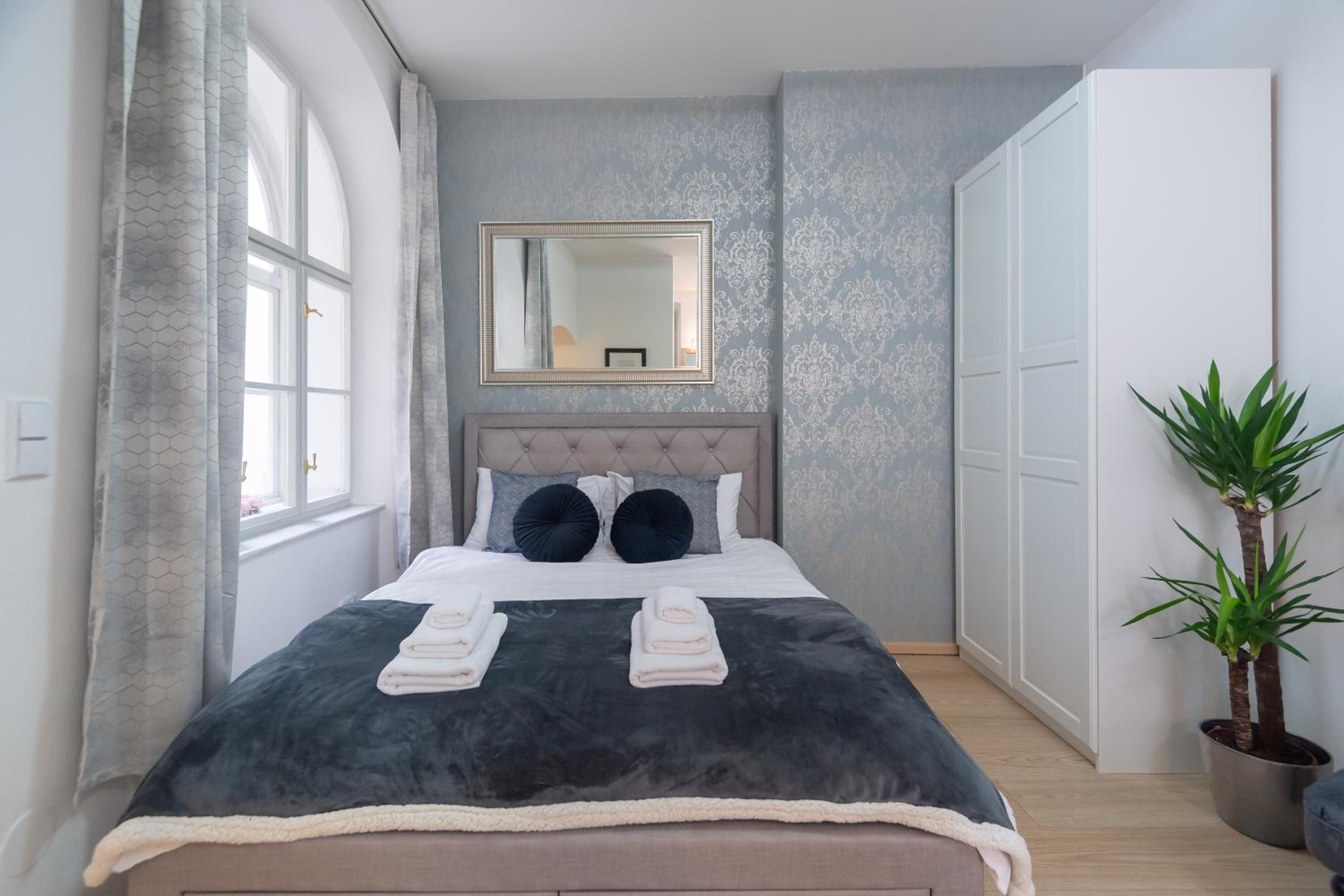 Quiet apartment in the heart of Old Town centre