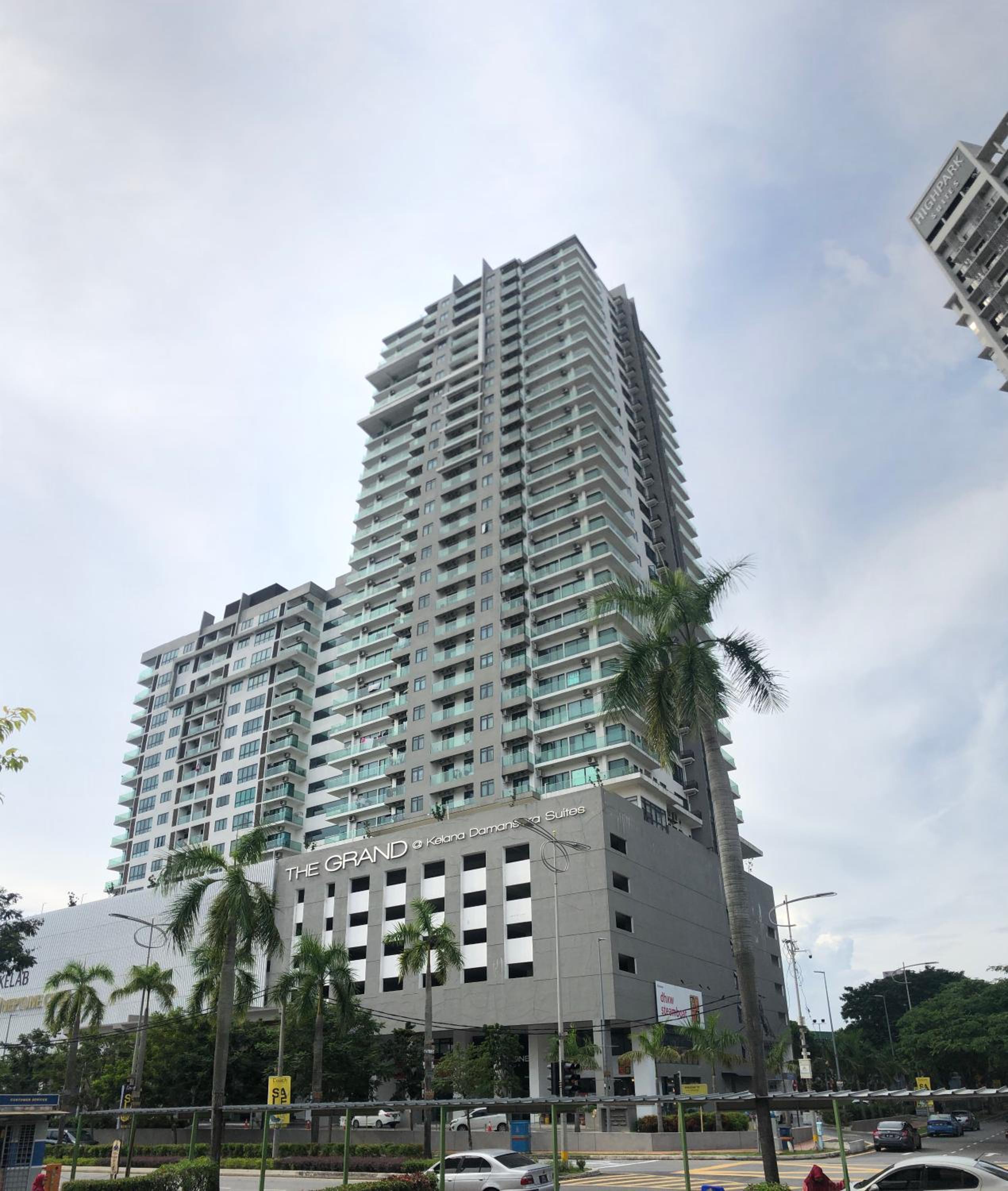Lily & Loft - The Grand Sofo, Petaling Jaya