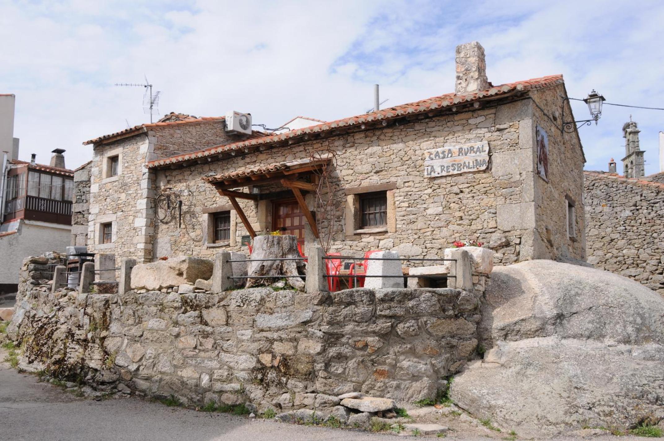 La Resbalina Casa Rural view 2