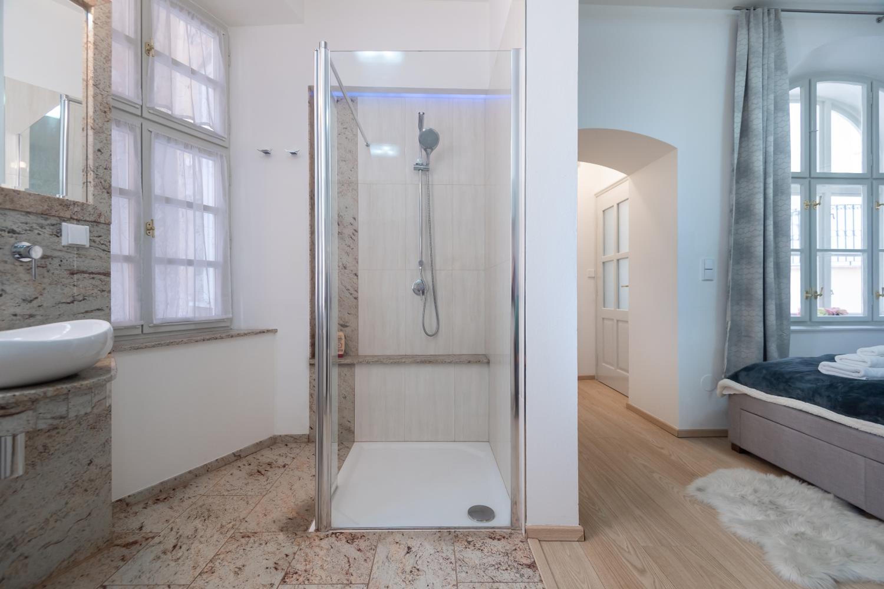 Quiet apartment in the heart of Old Town centre