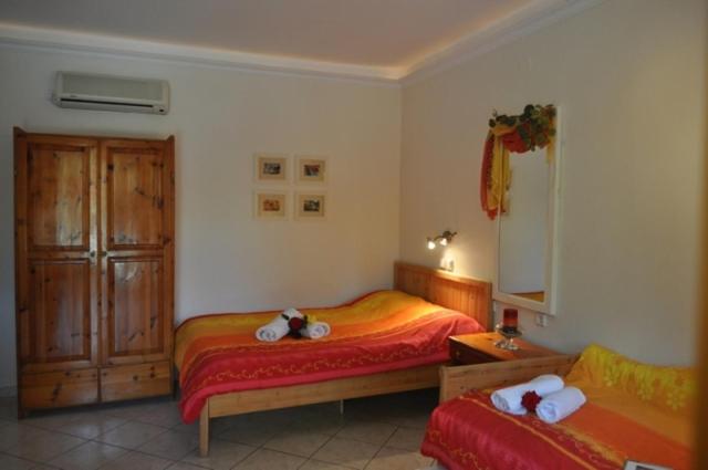 Lysistrata Bungalows view 3
