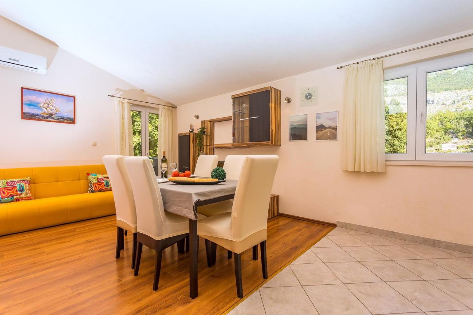 Apartment Villa Antony view 5