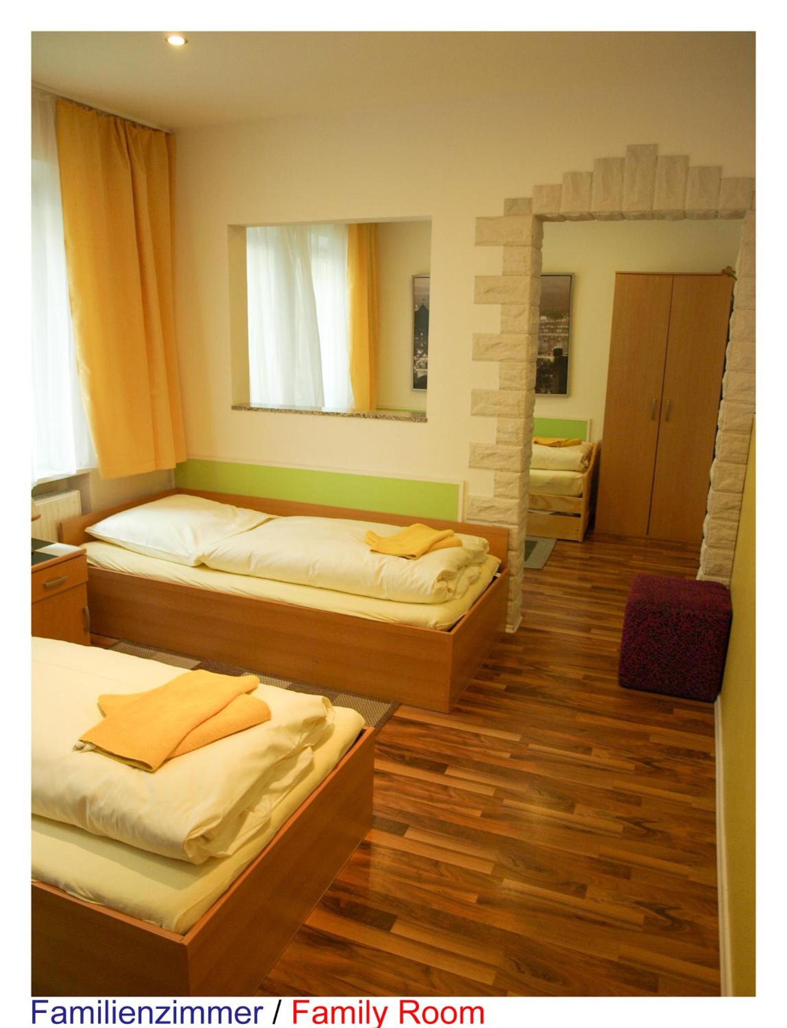 Pension Central Nuernberg-Fuerth - Property Image 11