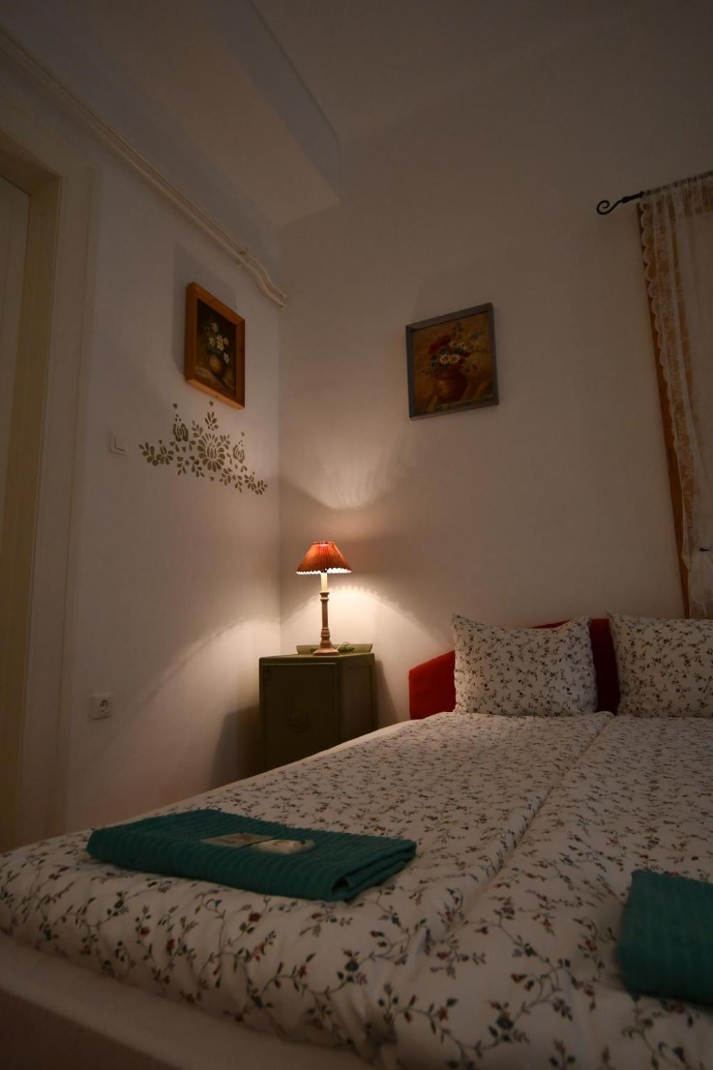 Tulipán Villa Panzió