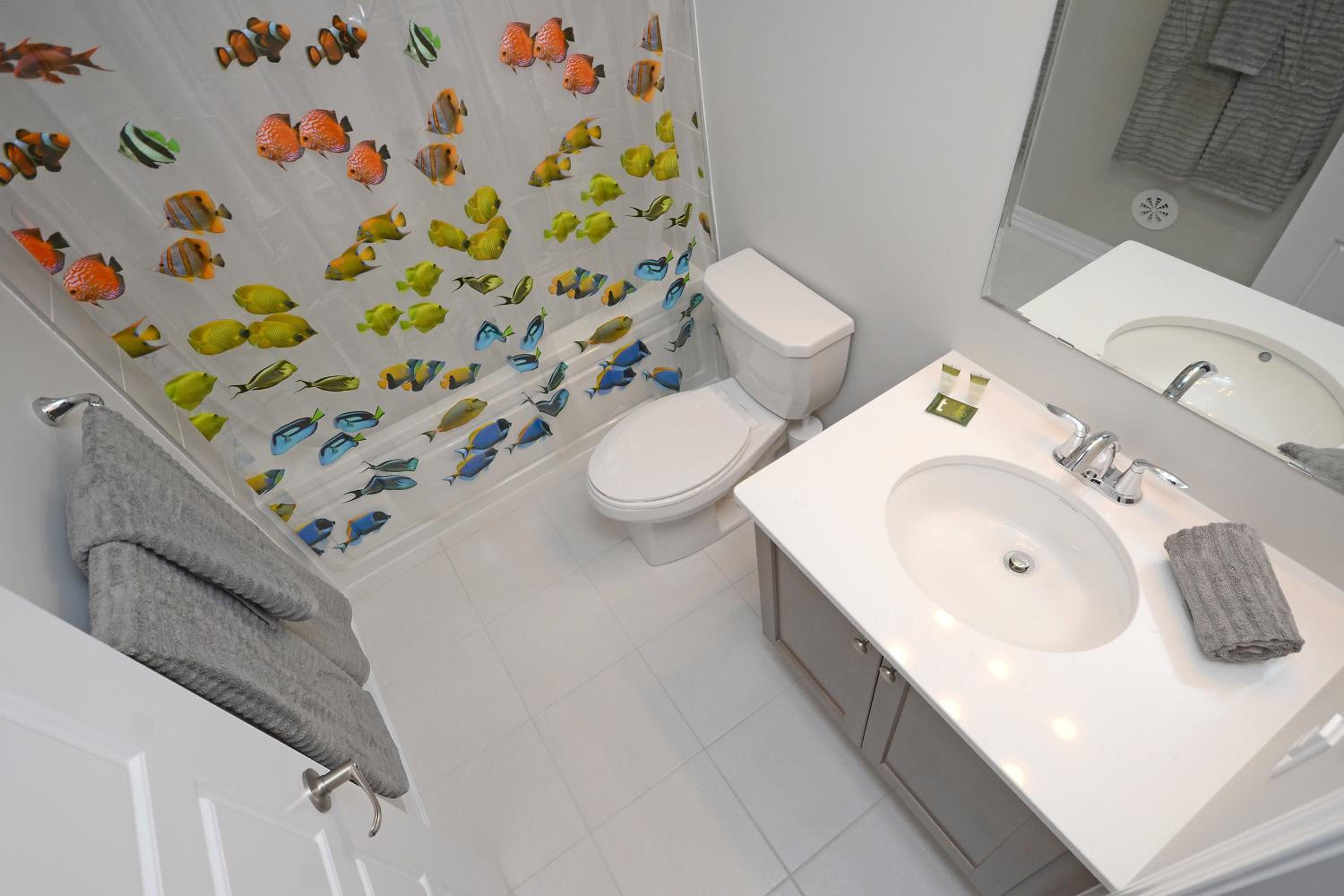 Royal Stays Townhome Collection - 3 Bedroom Townhome in Oakville - Property Image 20