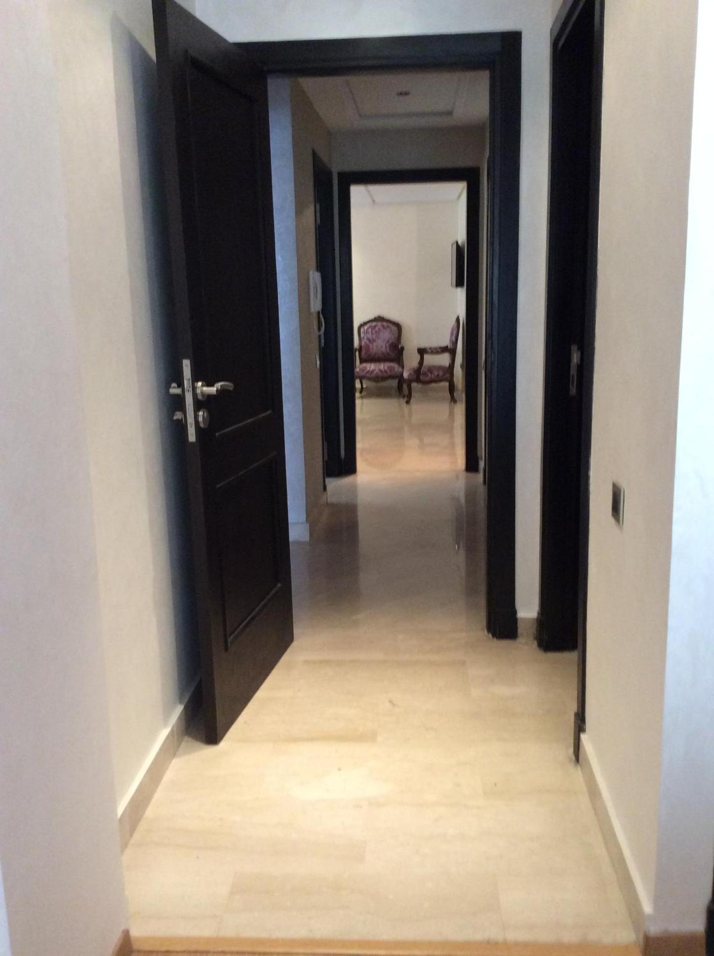 Bel appartement haut standing view 3