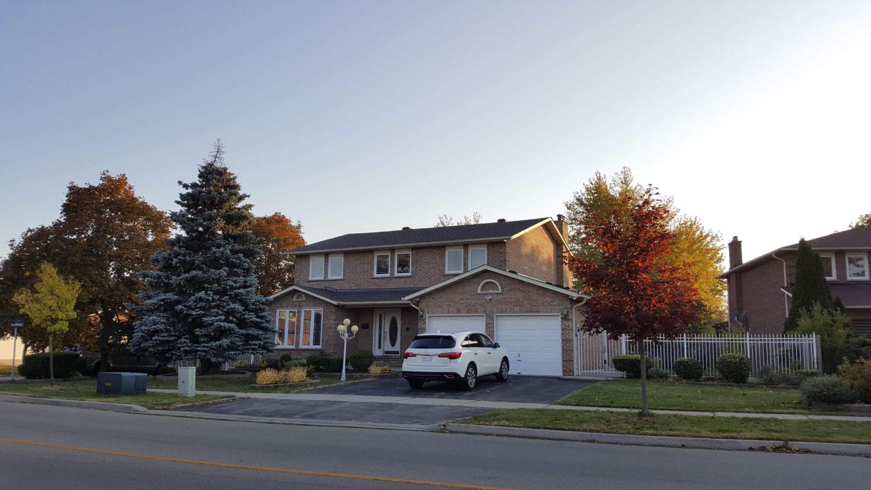 Comfort Rooms Near Toronto Airport
