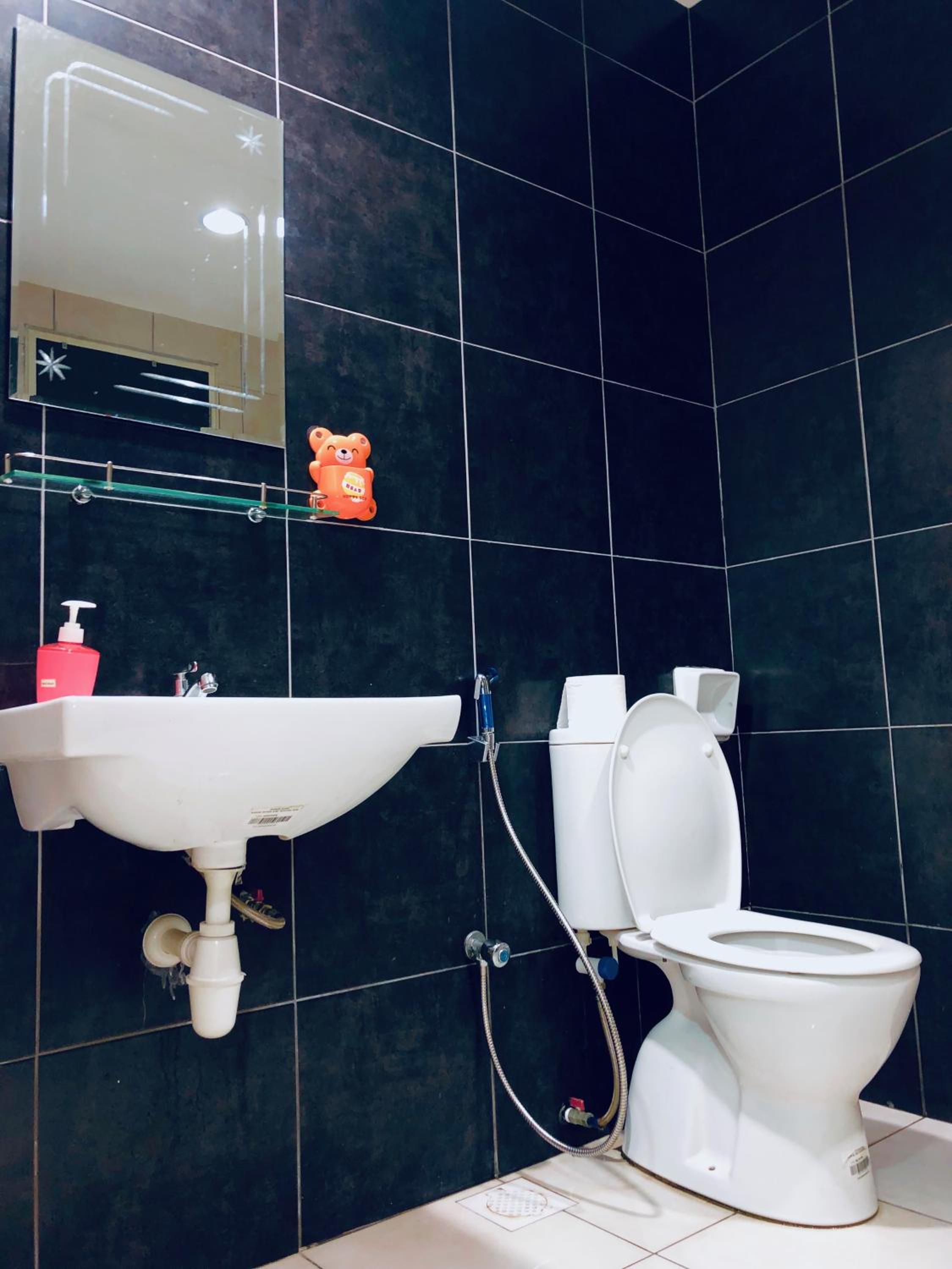 CozySoho-Cyberjaya,Netflix provided,fit 5pax photo 5