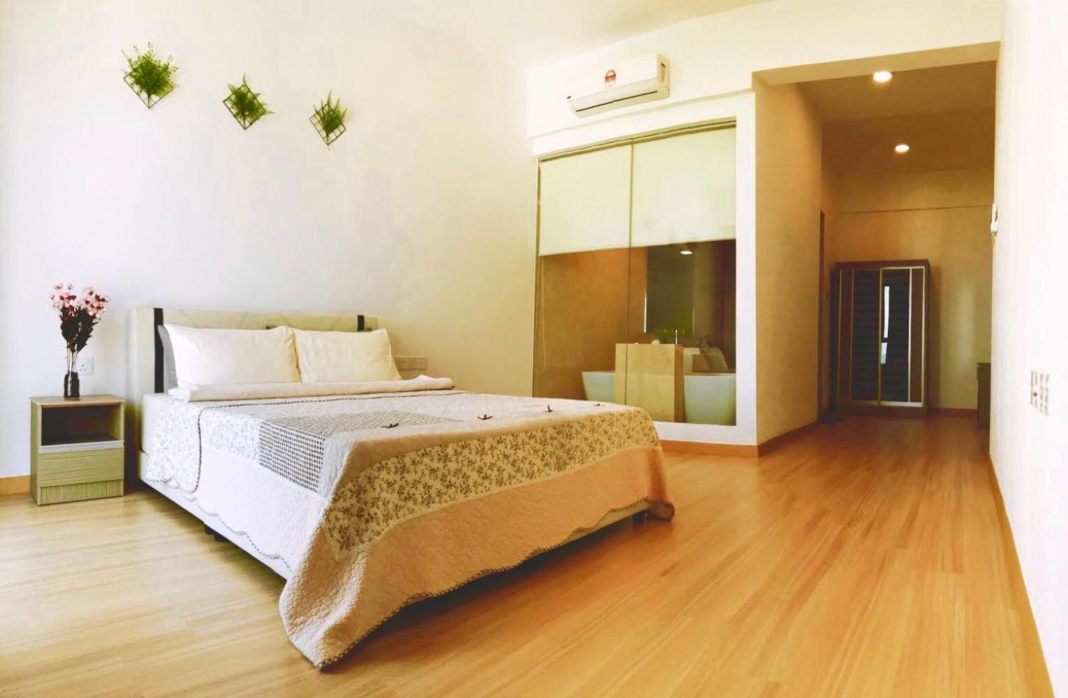 Luxury Seaview Family Suite by Little Cabin photo 4