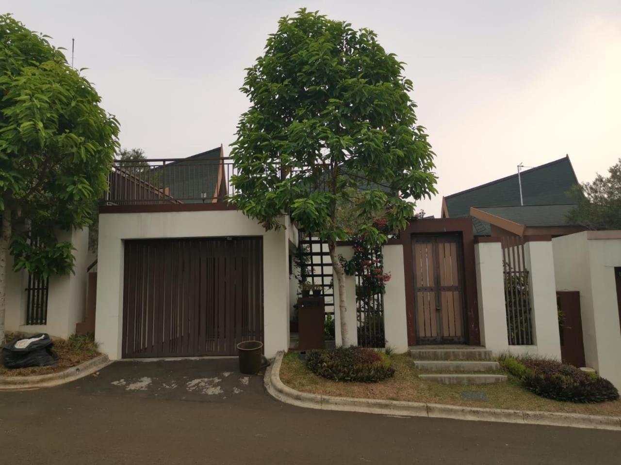 Vimala Hills Resort Cozy Villa Puncak Gadog Bogor