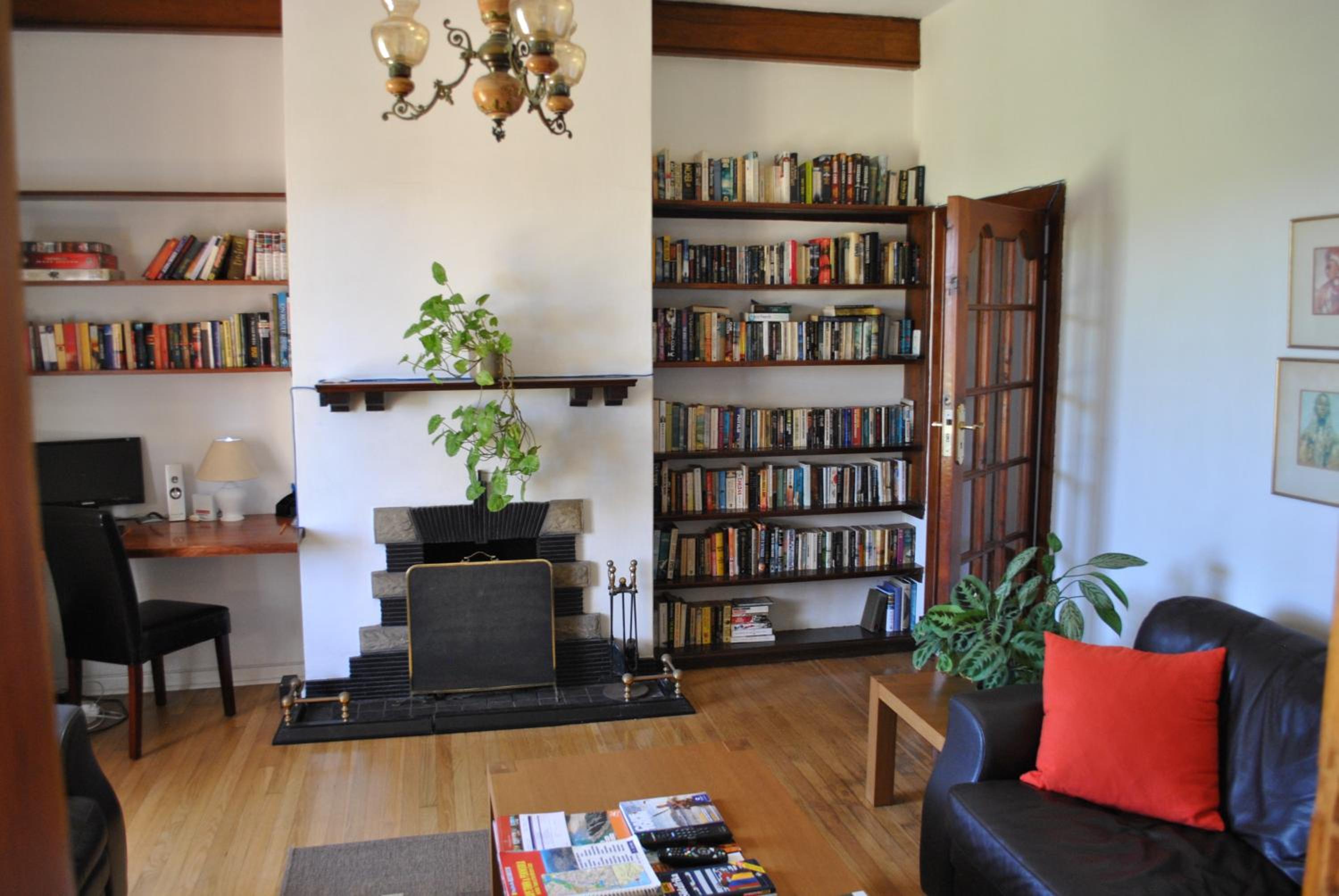 Photo 9