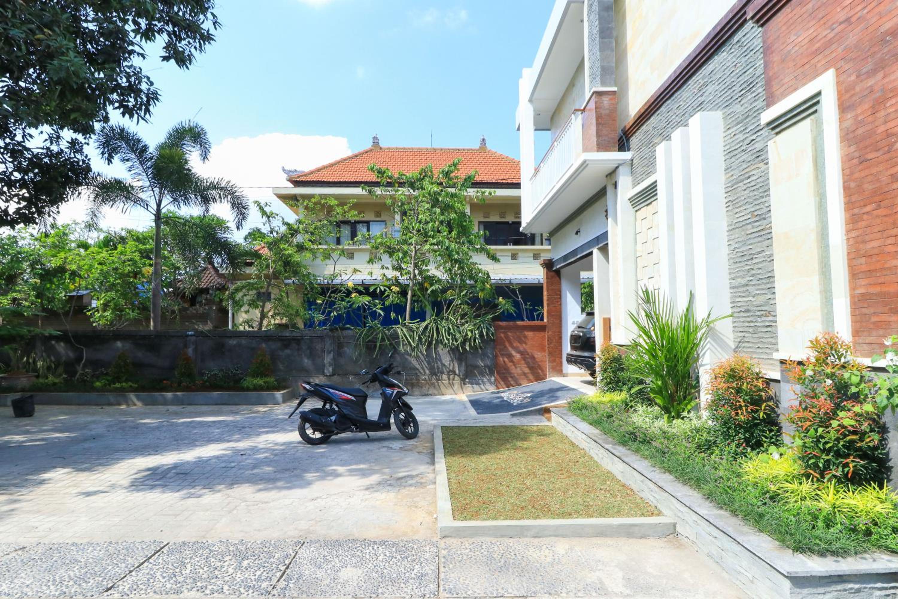 Manu Guest House 2 view 2