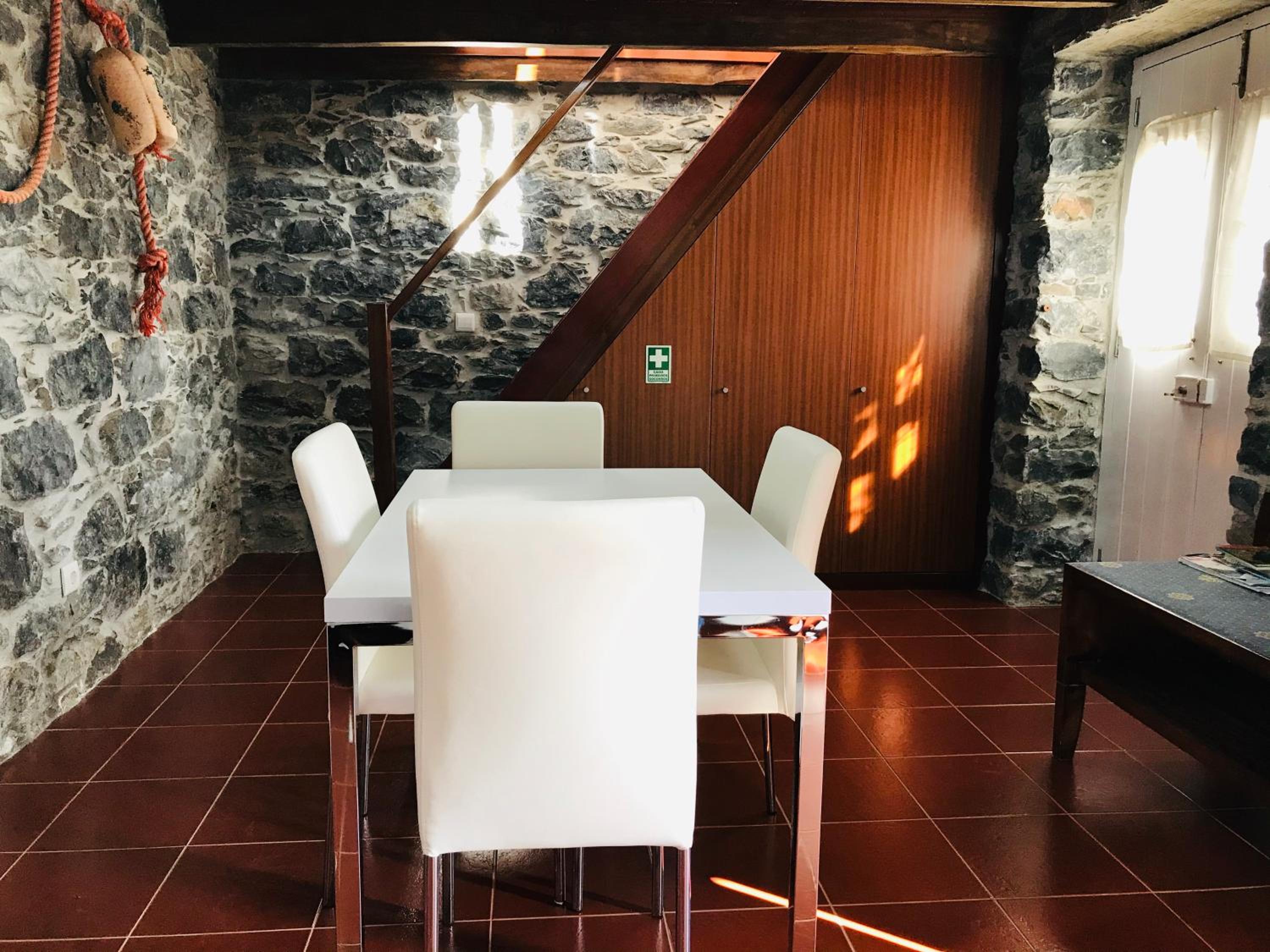 Casa do Lugar da Ribeira