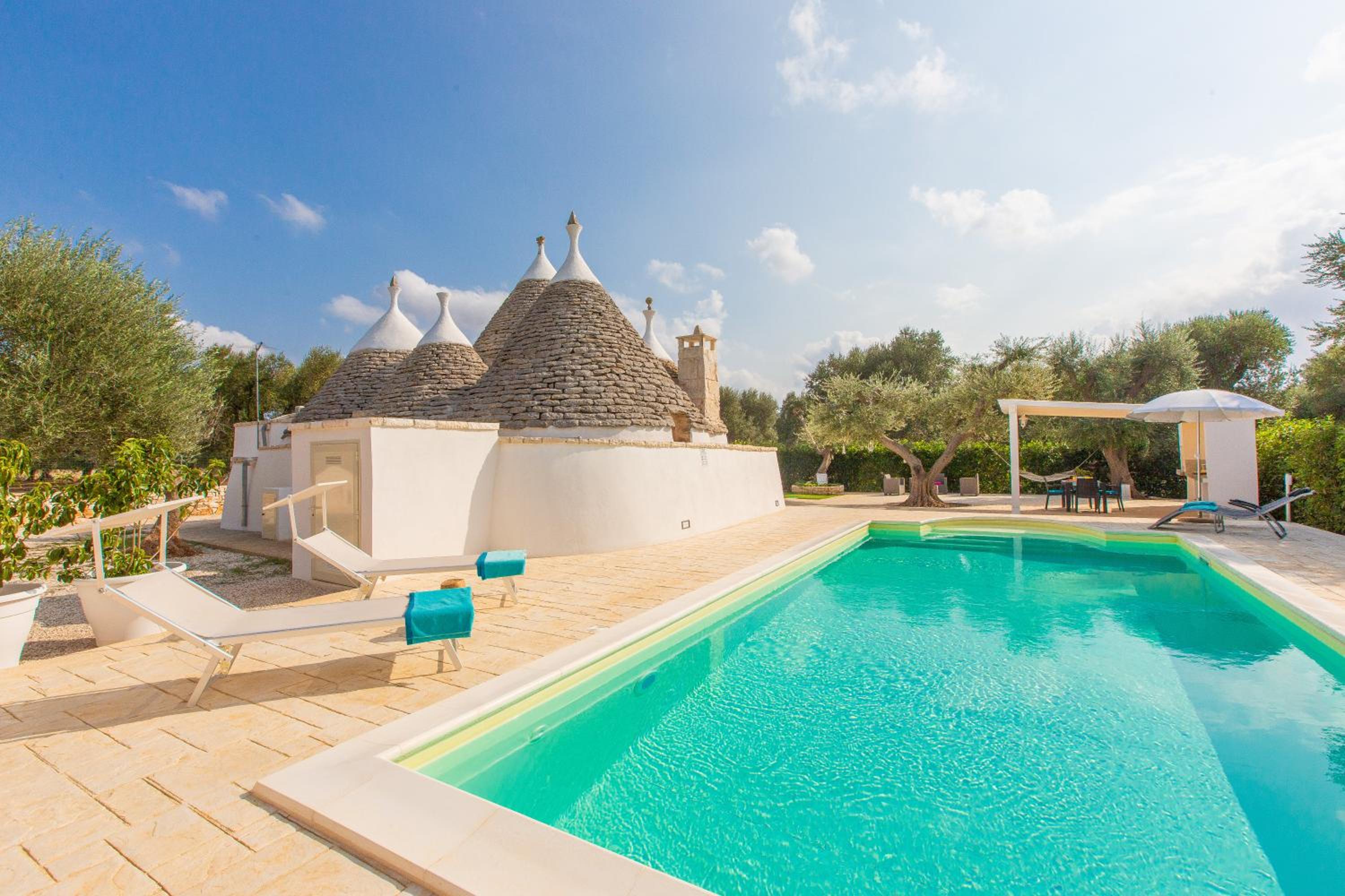Trullo del Mandarino con piscina view 5