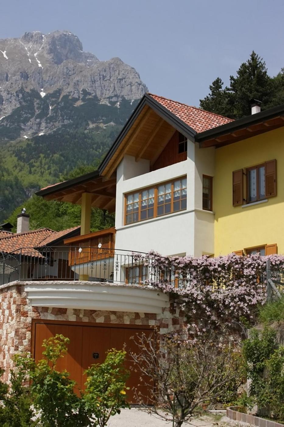 Villa Gardenia Molveno view 5